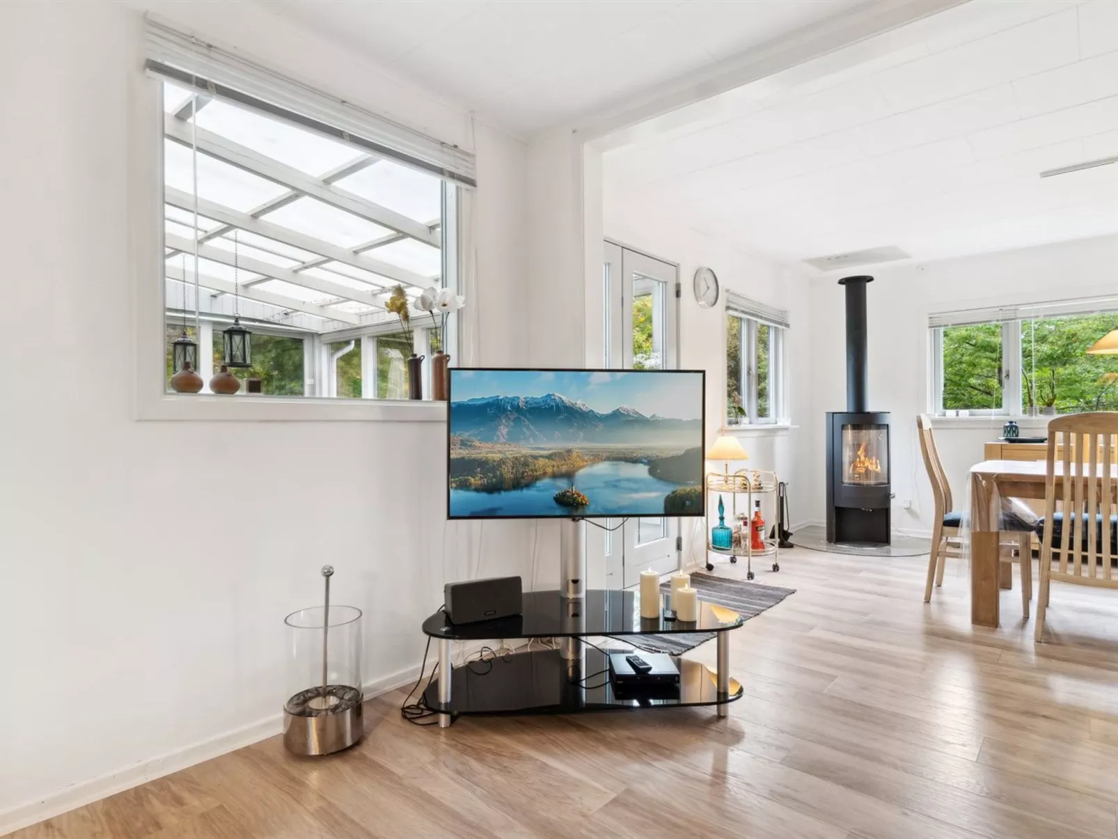 "Kirsi" - 200m from the sea-Binnen