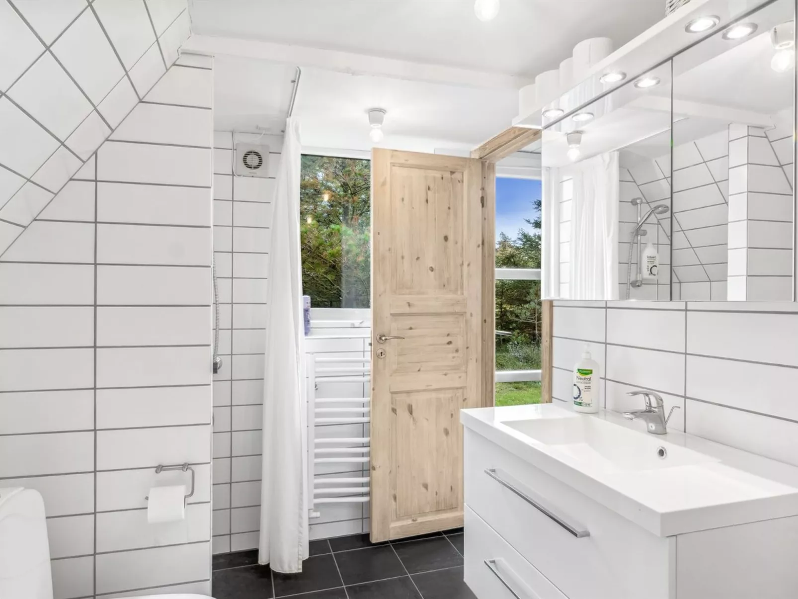 "Gorjan" - 1.2km from the sea-Binnen