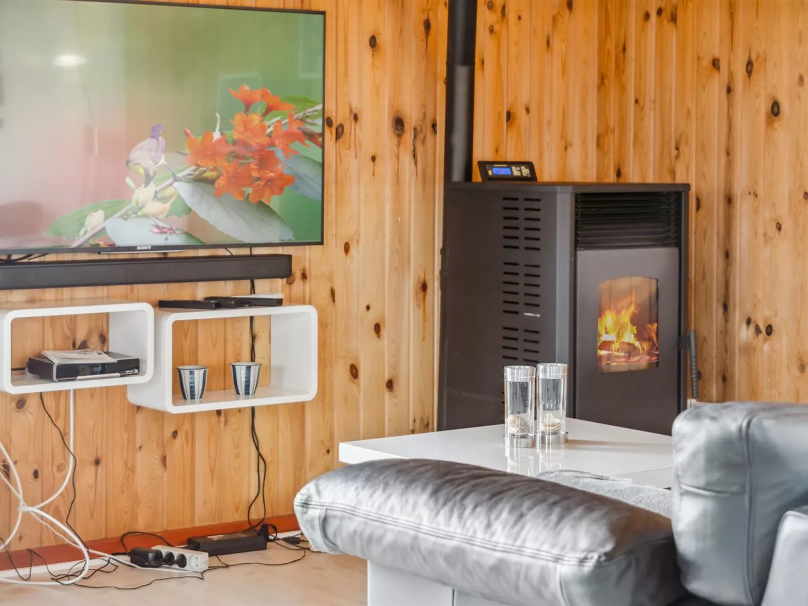 "Wolter" - 700m from the sea-Binnen