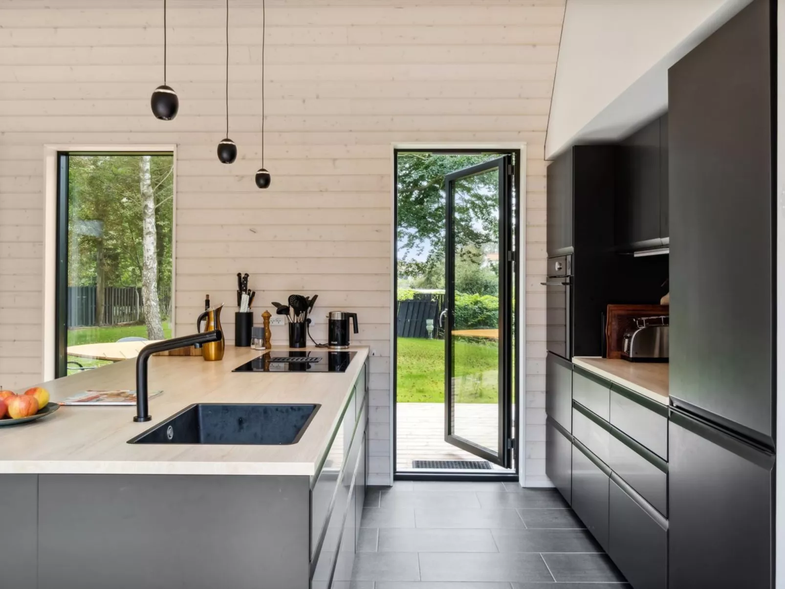 "Bernadeta" - 275m from the sea-Binnen