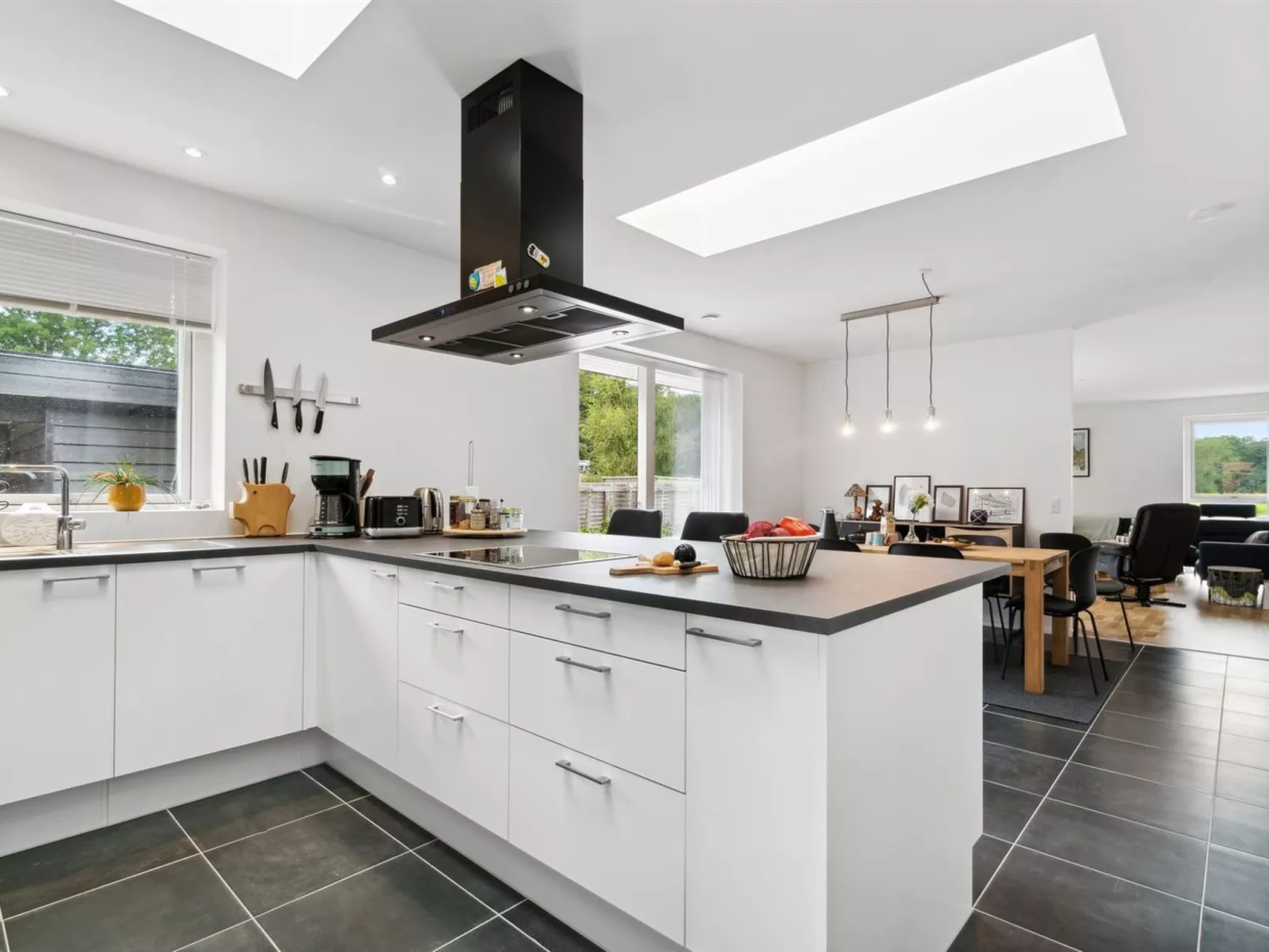 "Helmi" - 1km from the sea-Binnen