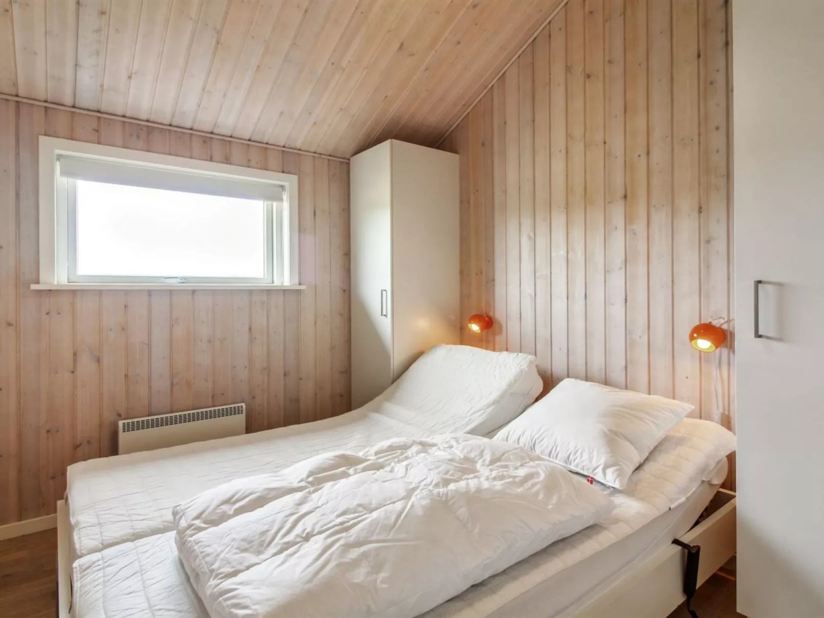 "Alma" - 500m from the sea-Binnen