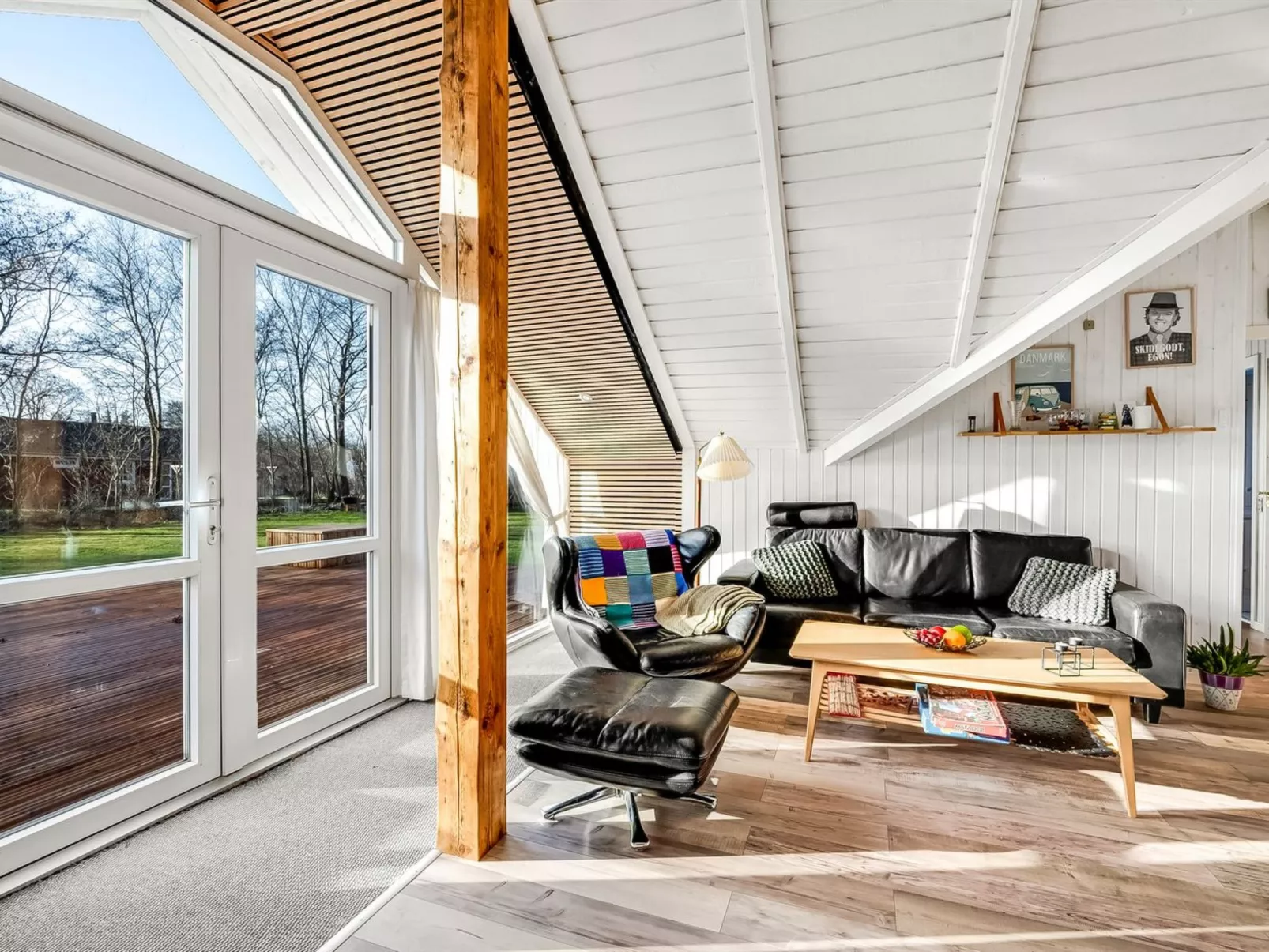 "Anu" - 300m to the fjord-Binnen