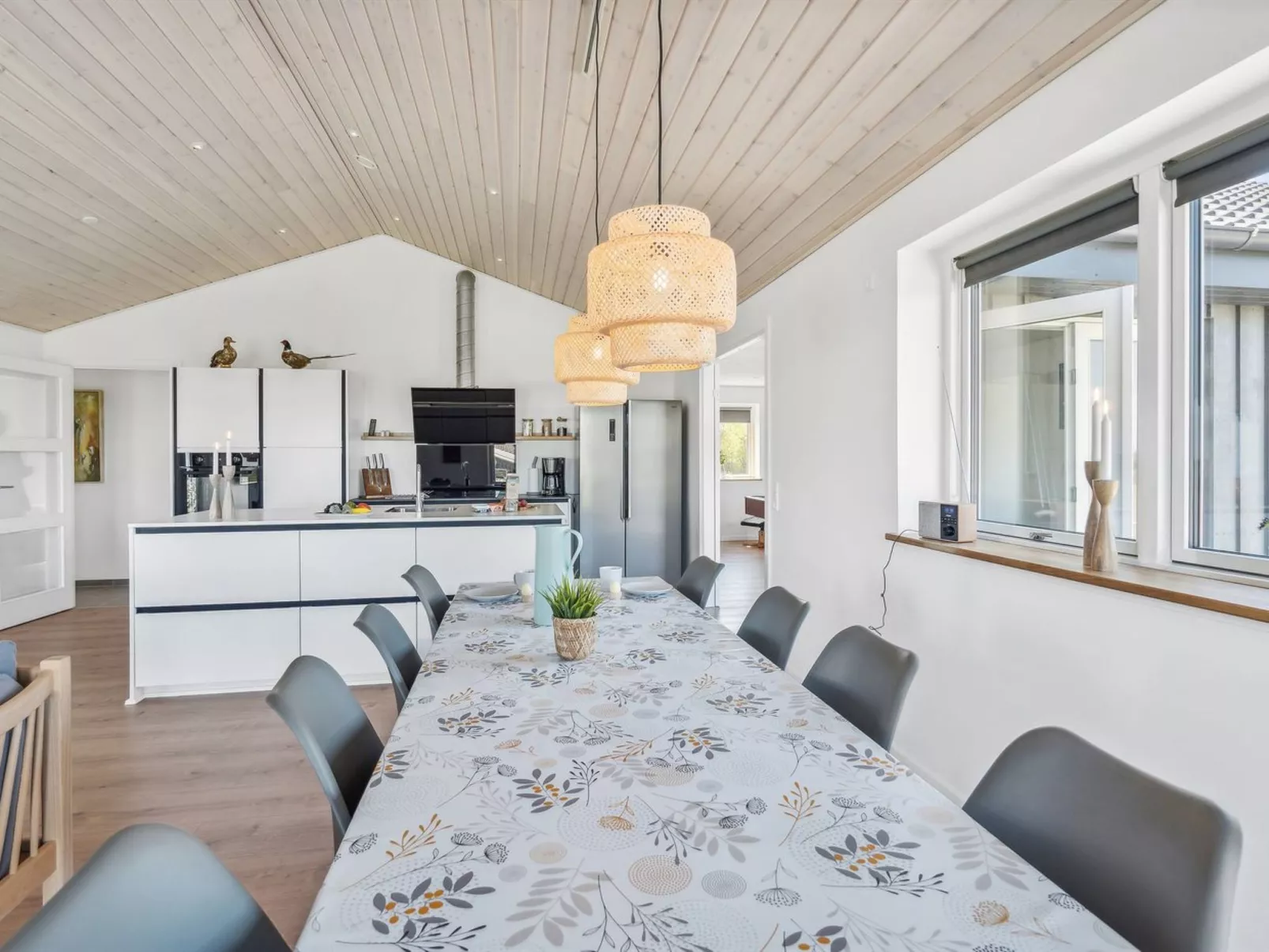 "Ika" - 450m from the sea-Binnen