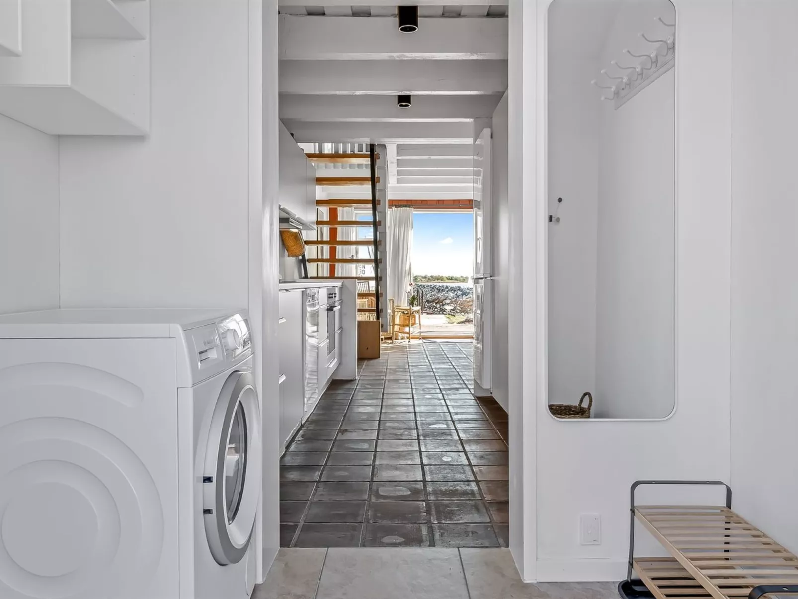 "Adils" - 5m from the sea-Binnen