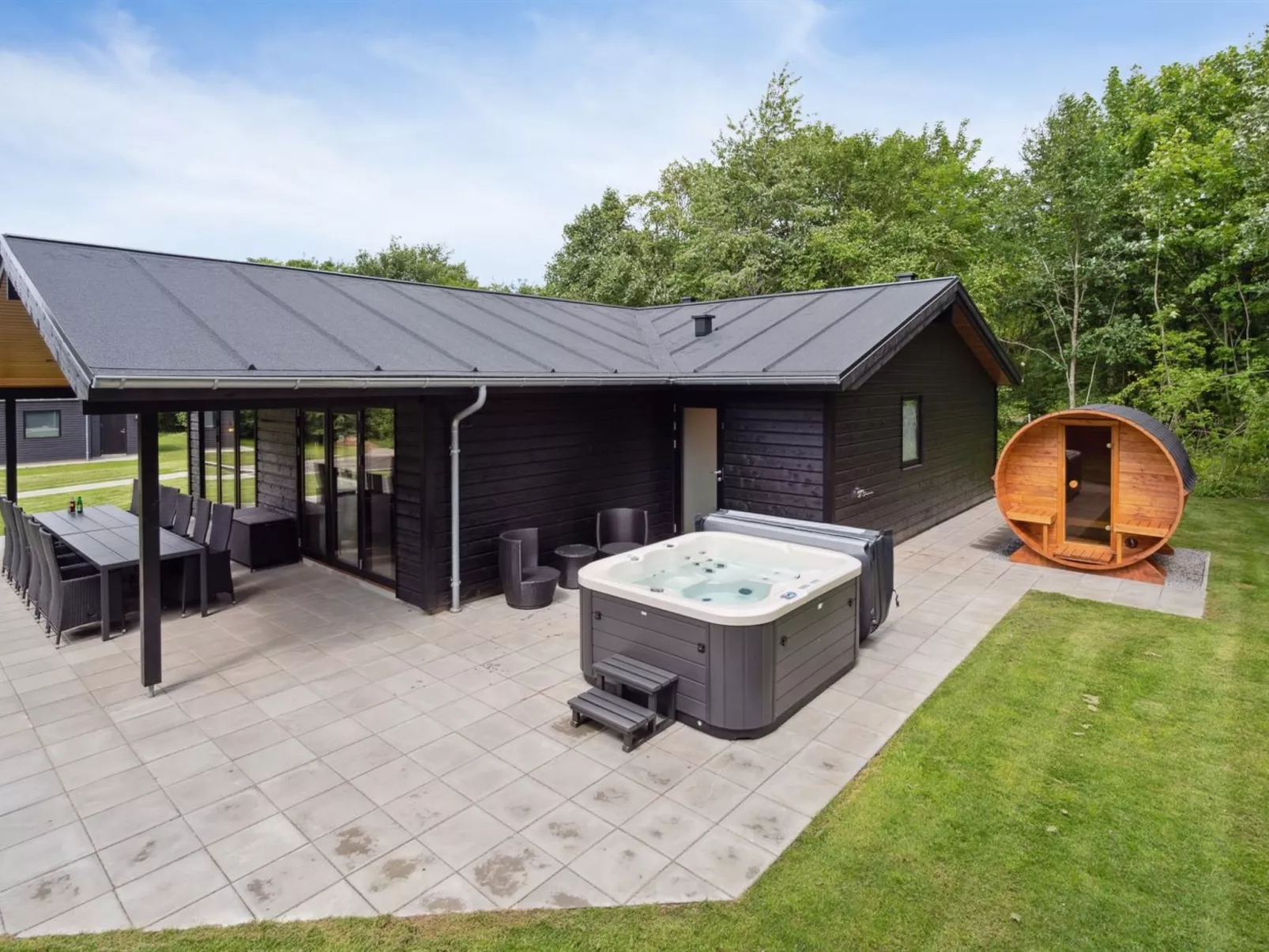 "Robert" - 30km from the sea-Binnen