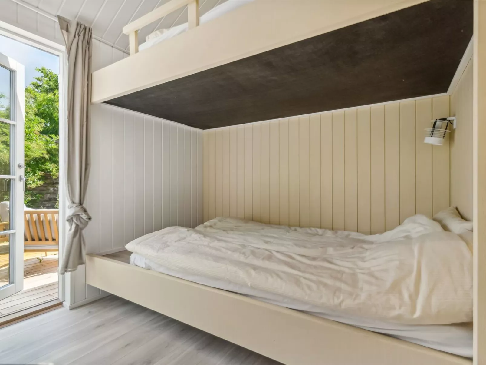 "Ottmar" - 150m from the sea-Binnen