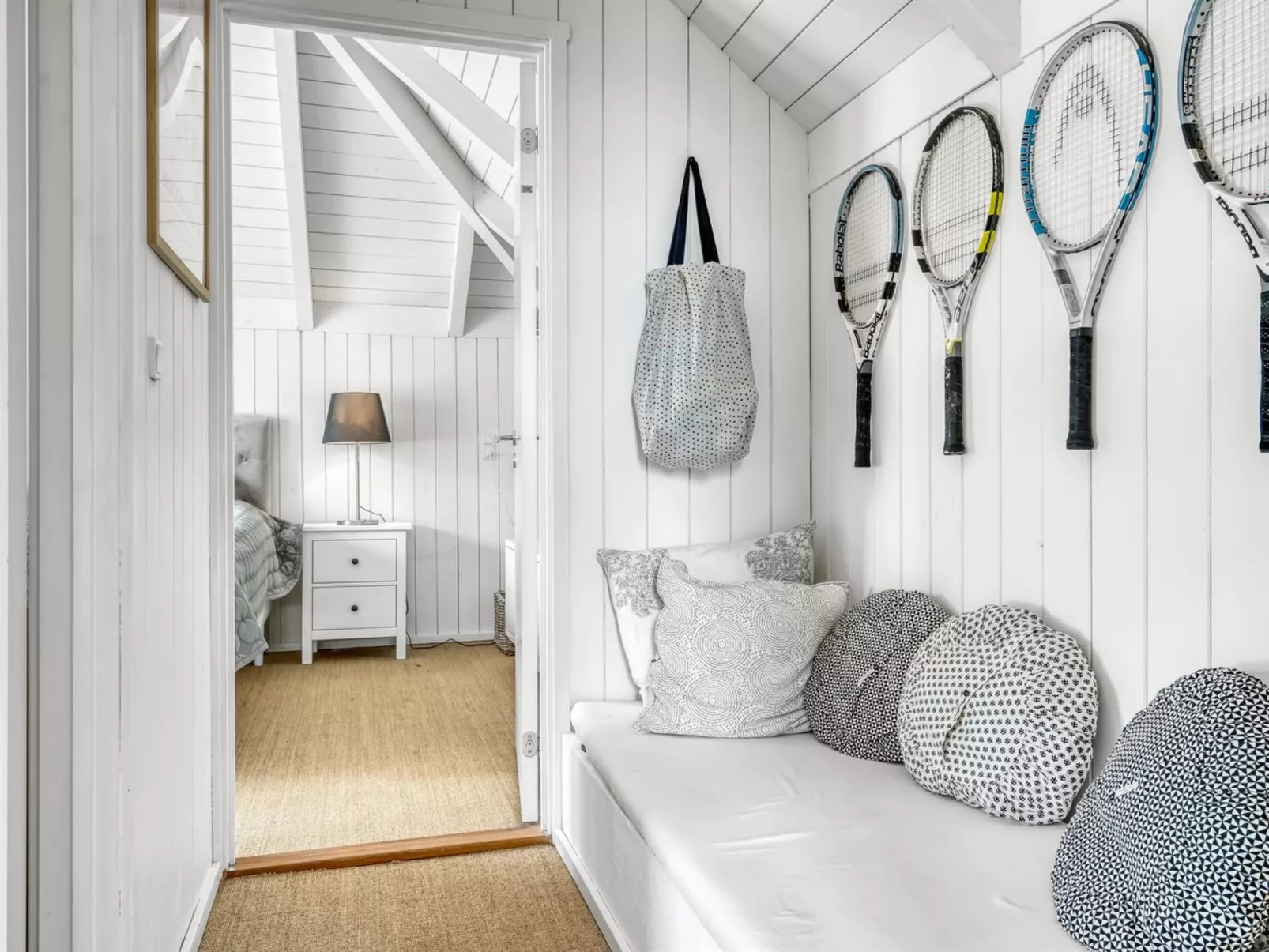 "Verner" - 900m from the sea-Binnen