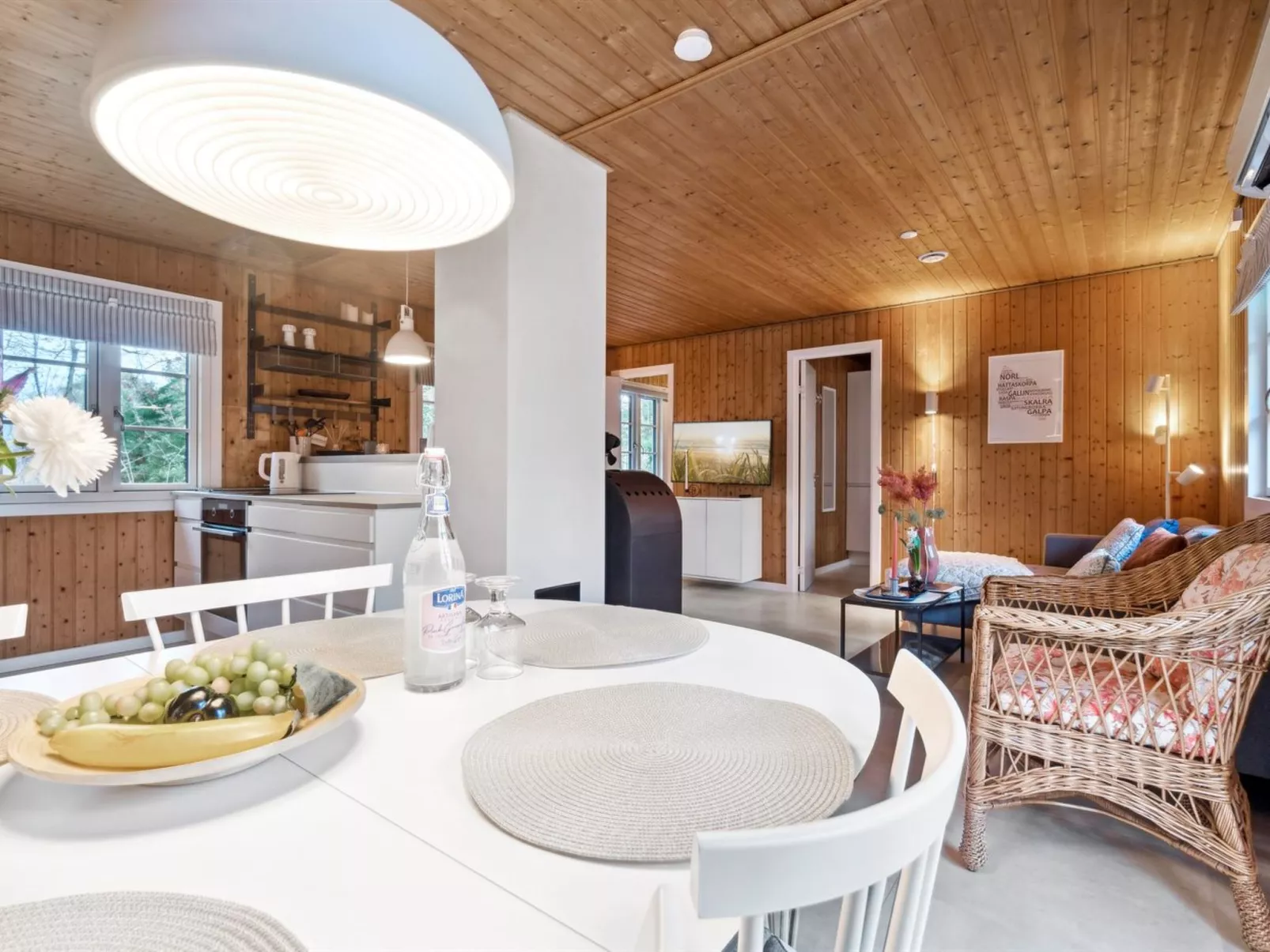 "Smilla" - 300m from the sea-Binnen