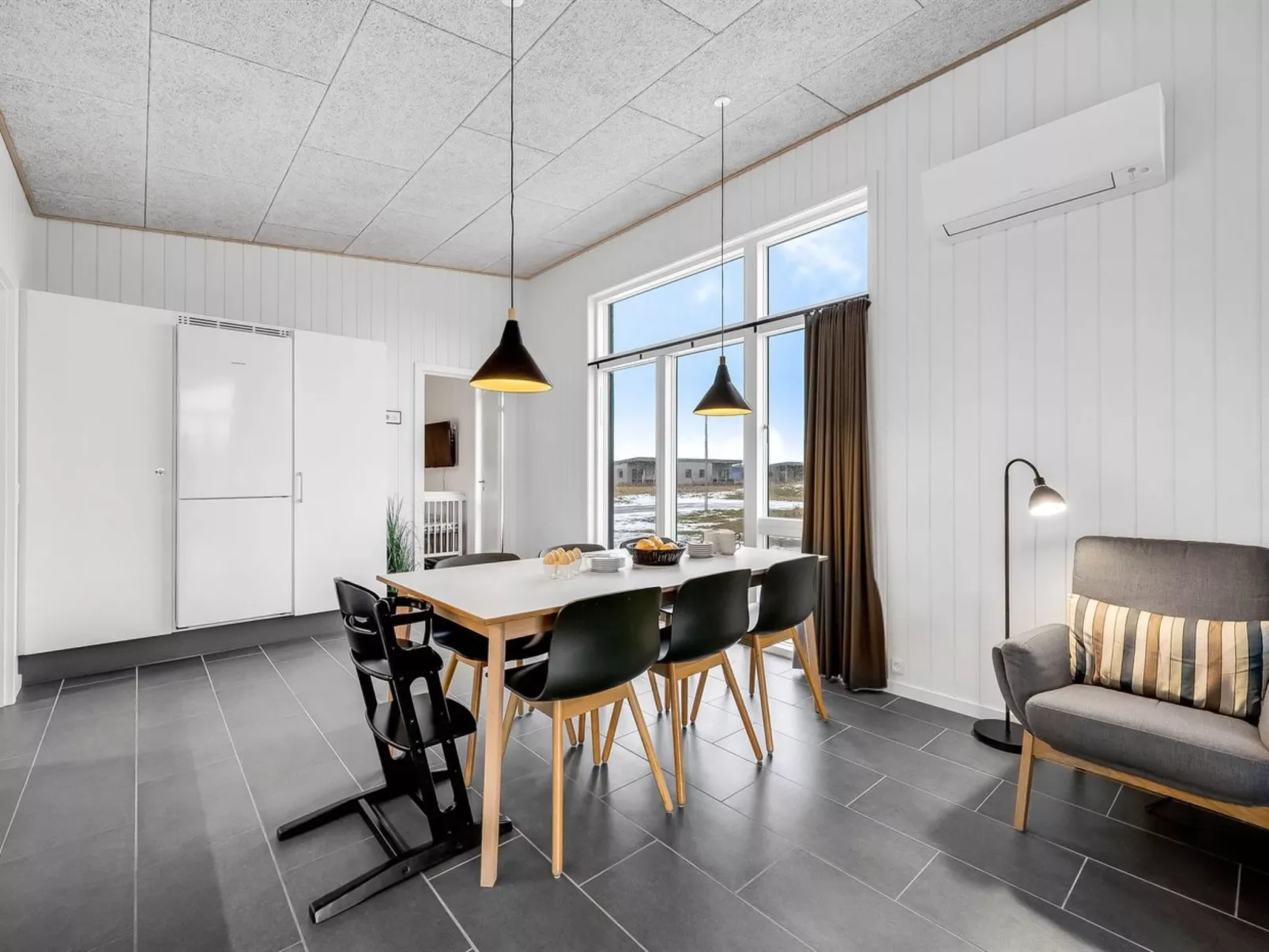 "Winder" - 500m from the sea-Binnen