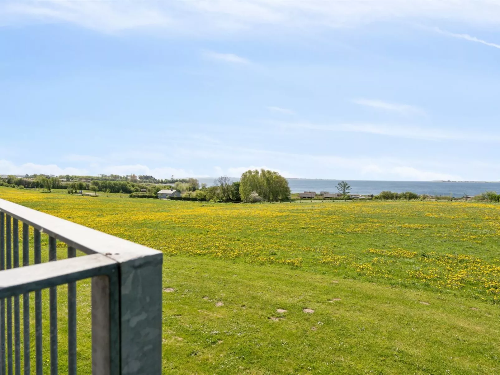 "Halvor" - 275m from the sea-Buiten