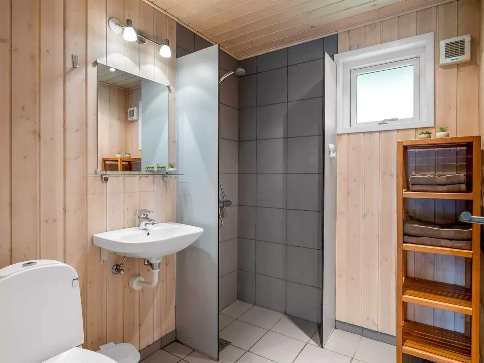 "Dix" - 900m from the sea-Binnen