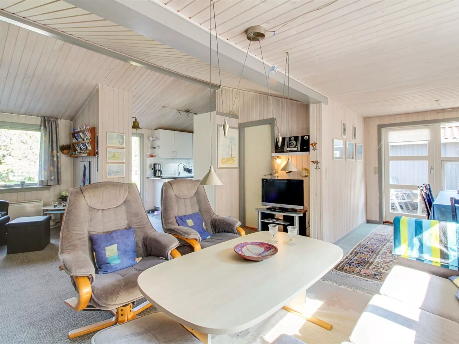 "Rokil" - 400m from the sea-Binnen