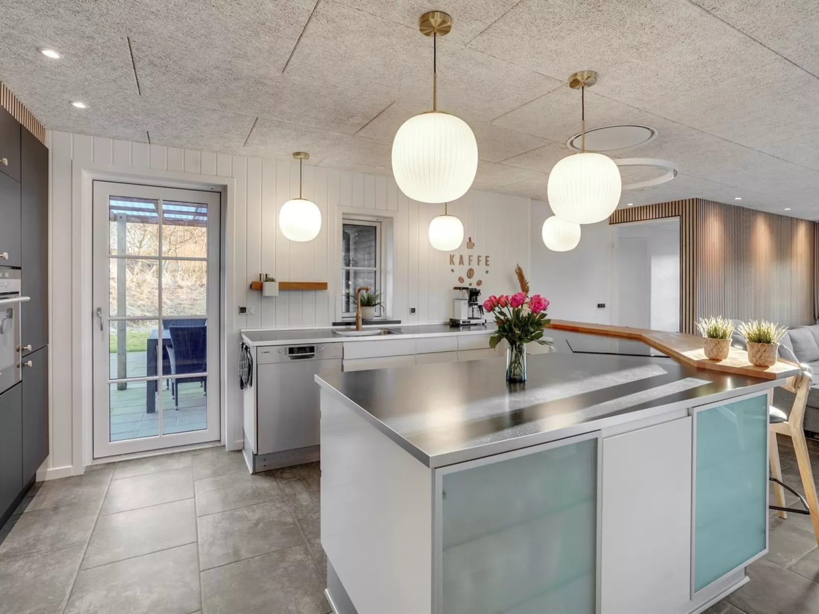 "Oskari" - 1.3km from the sea-Binnen