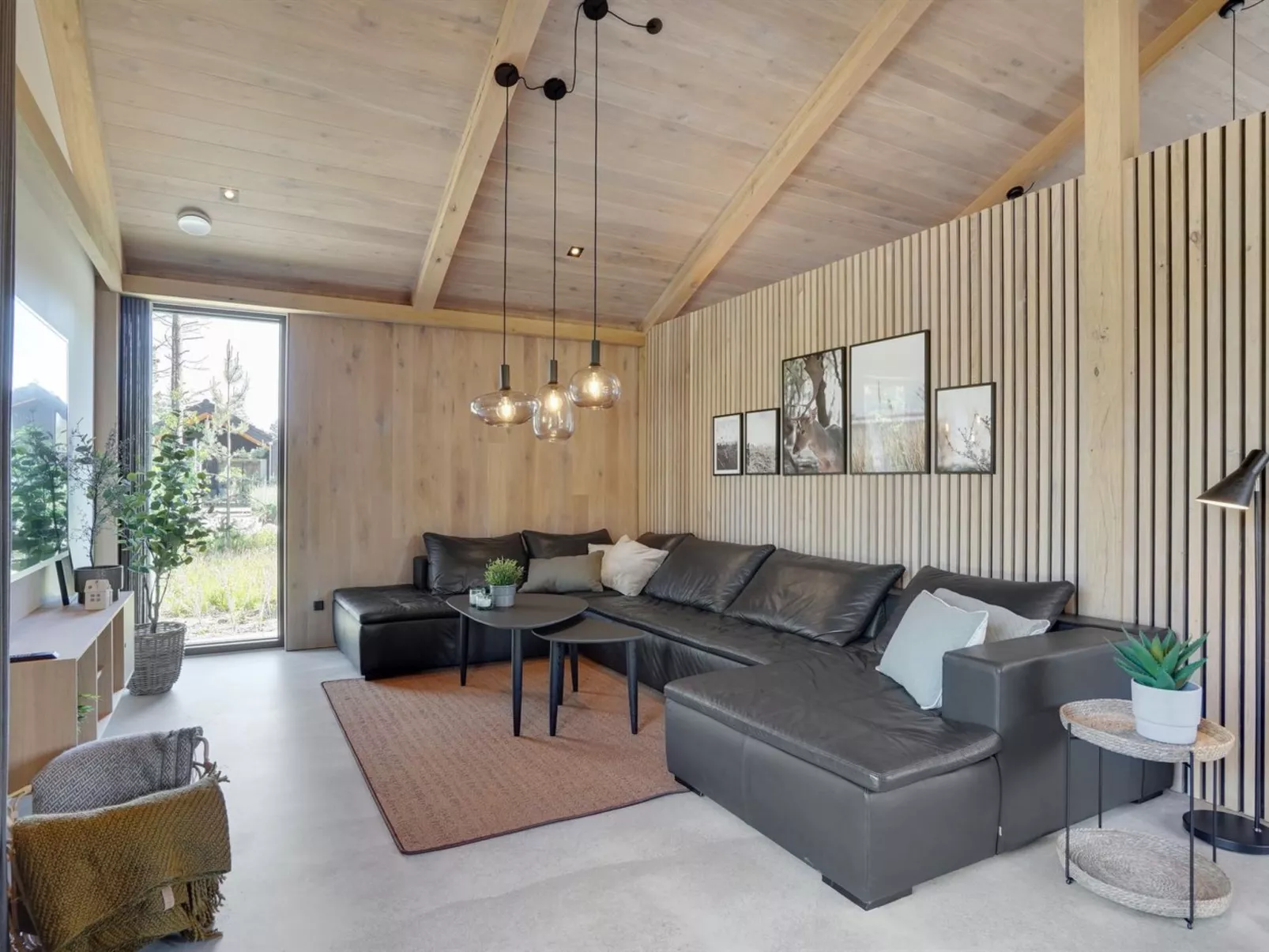 "Stellan" - 1.4km from the sea-Binnen