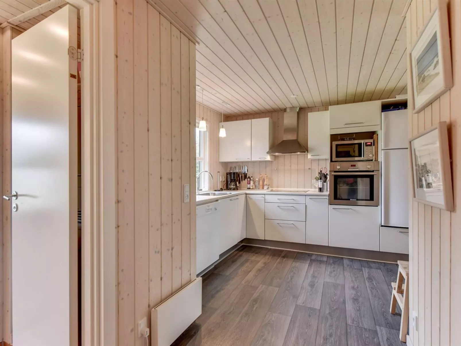 "Akkar" - 1.8km from the sea-Binnen