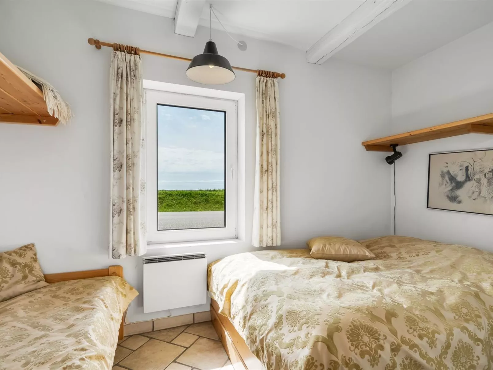 "Edvardsine" - 20m to the fjord-Binnen