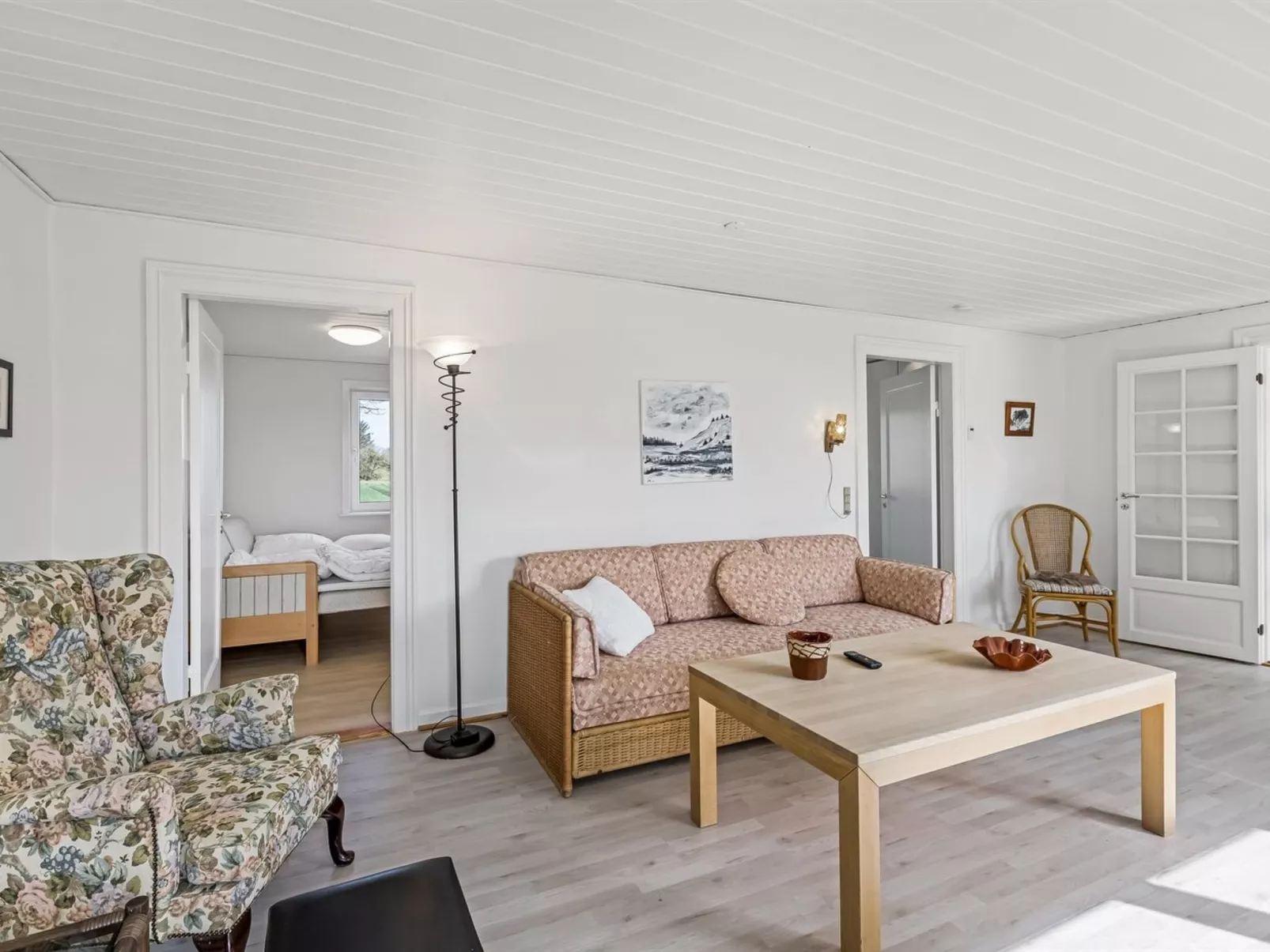 "Kerrin" - 1km from the sea-Binnen