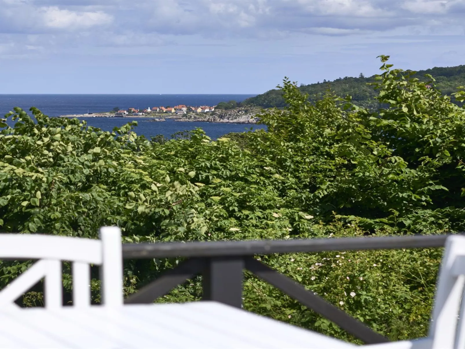 "Merrit" - 250m from the sea-Buiten