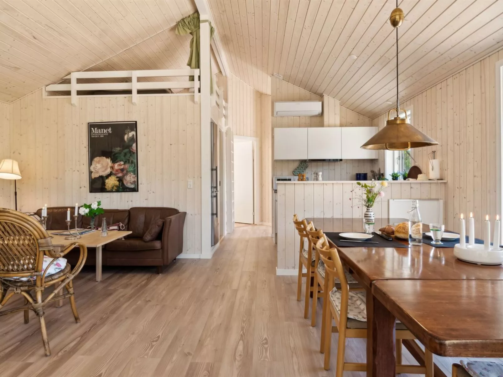 "Vojdan" - 600m from the sea-Binnen