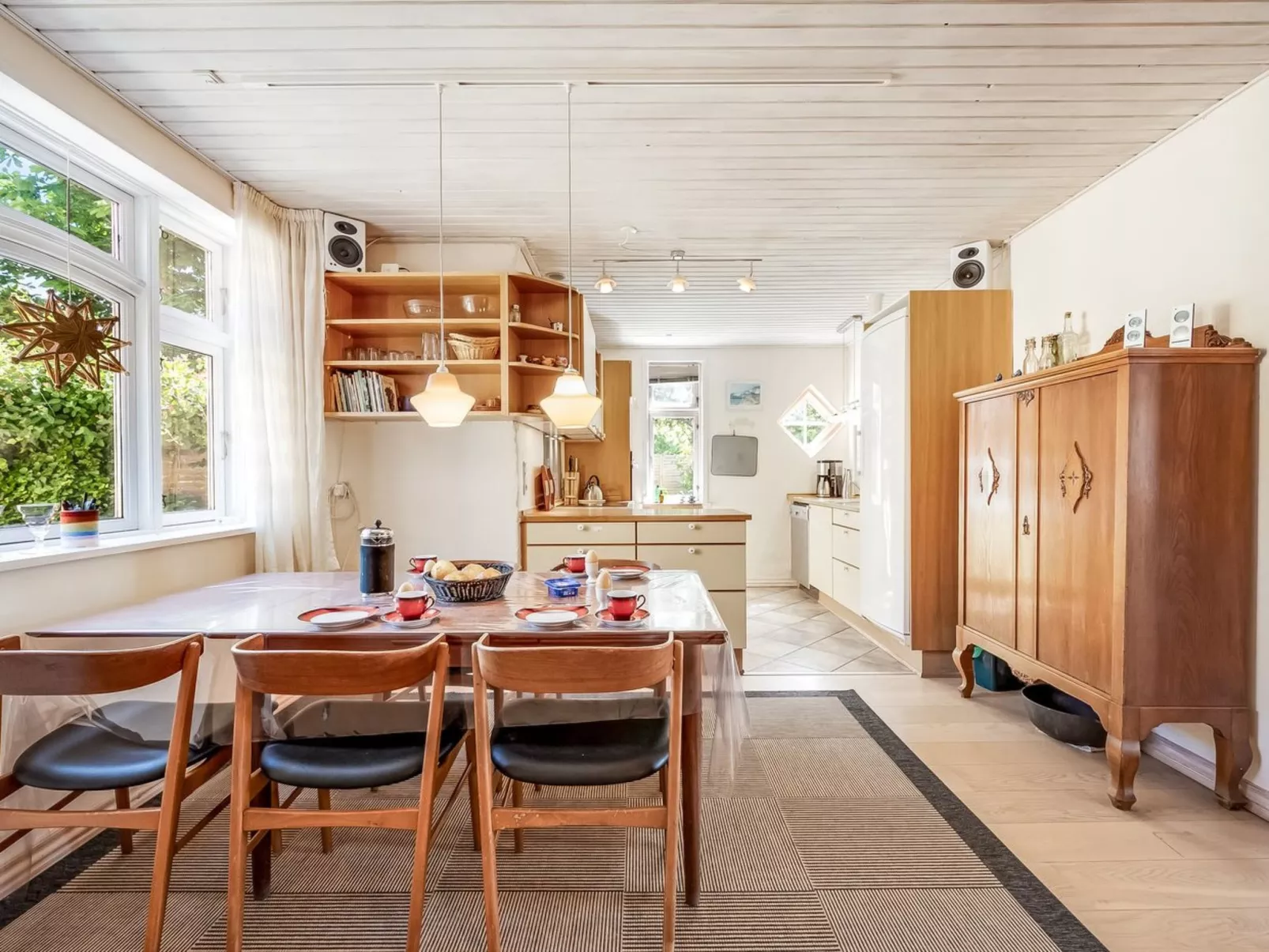 "Kajsa" - 6km from the sea-Binnen