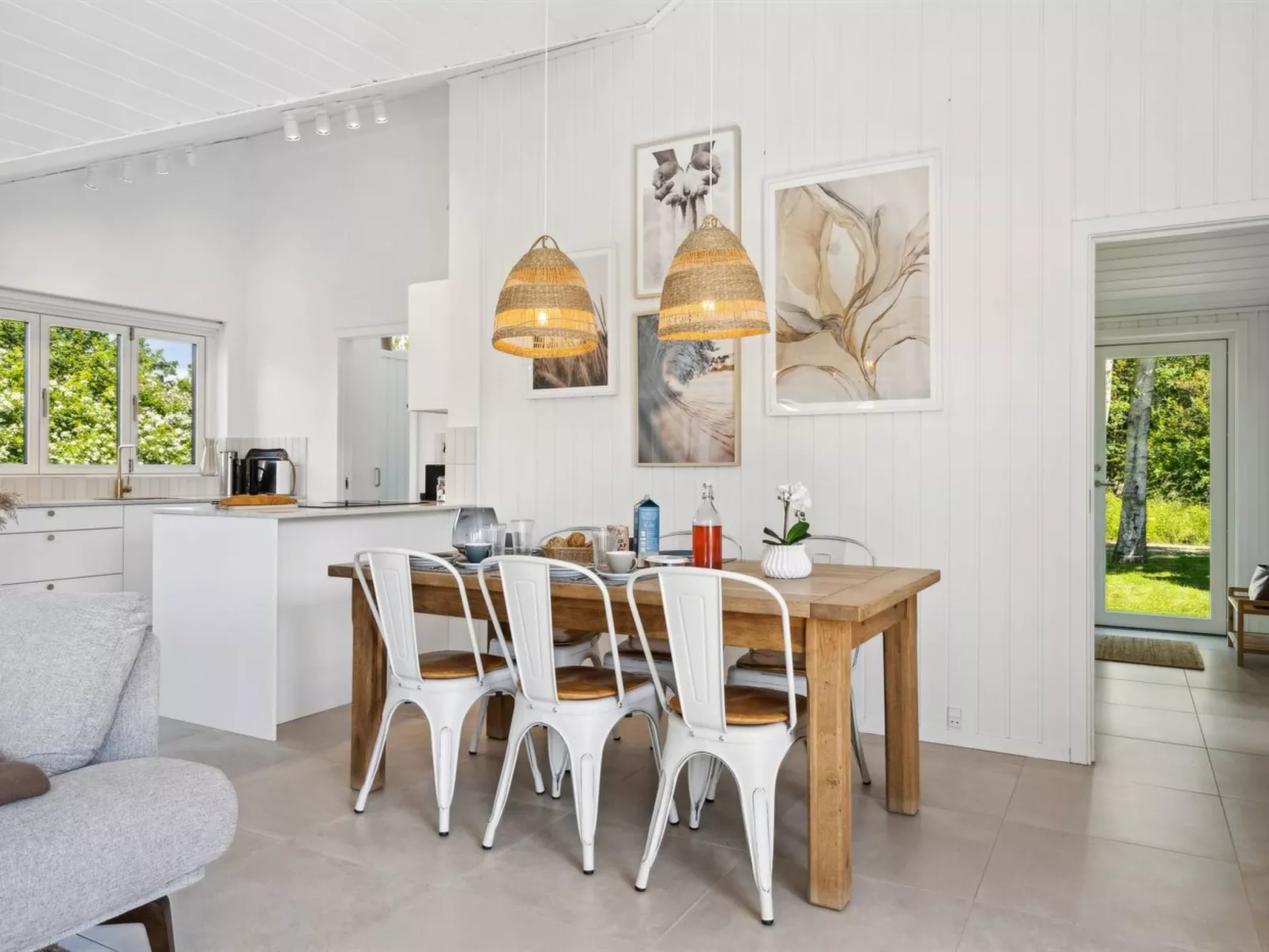 "Hermund" - 100m from the sea-Binnen