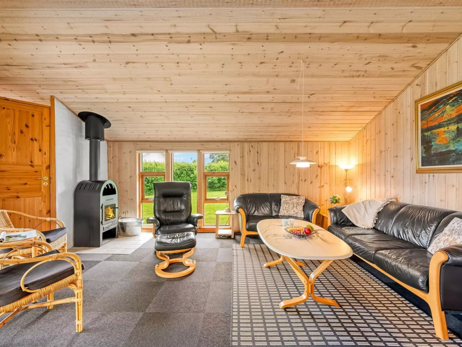 "Åsa" - 500m to the fjord-Binnen