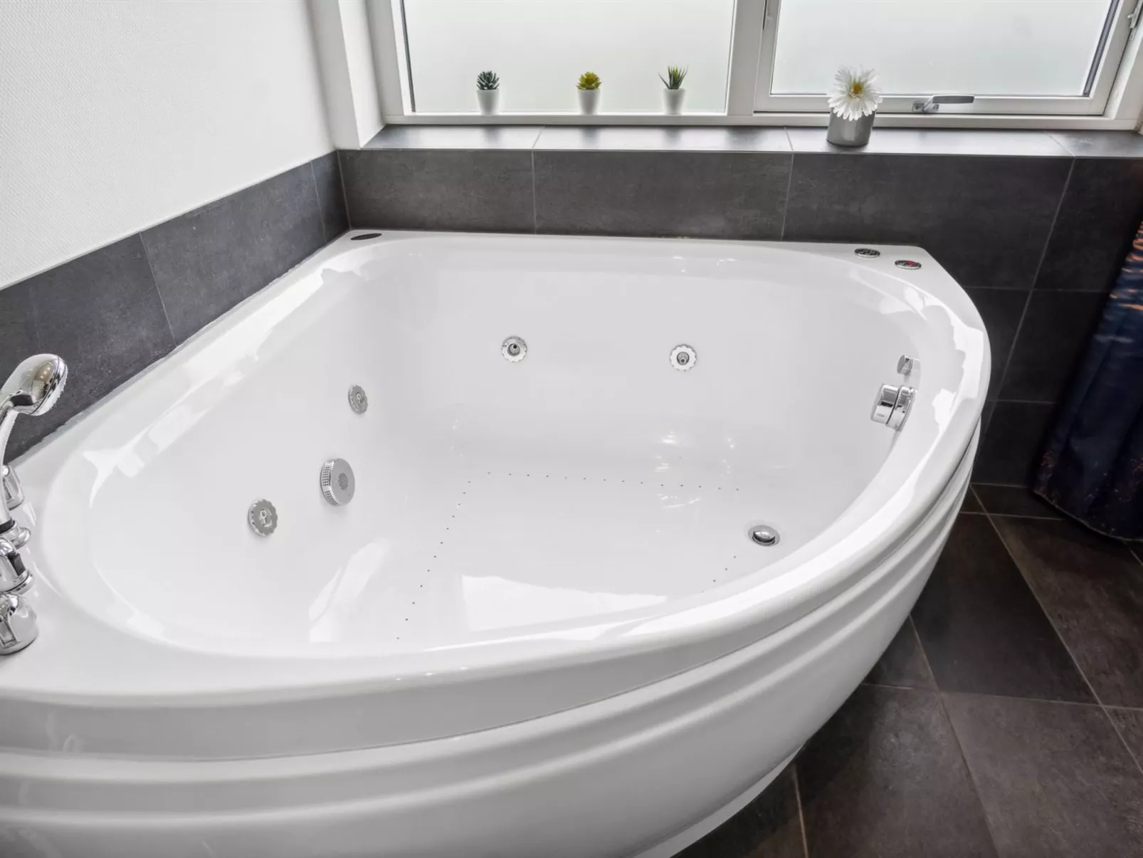 "Gloria" - 500m from the sea-Binnen