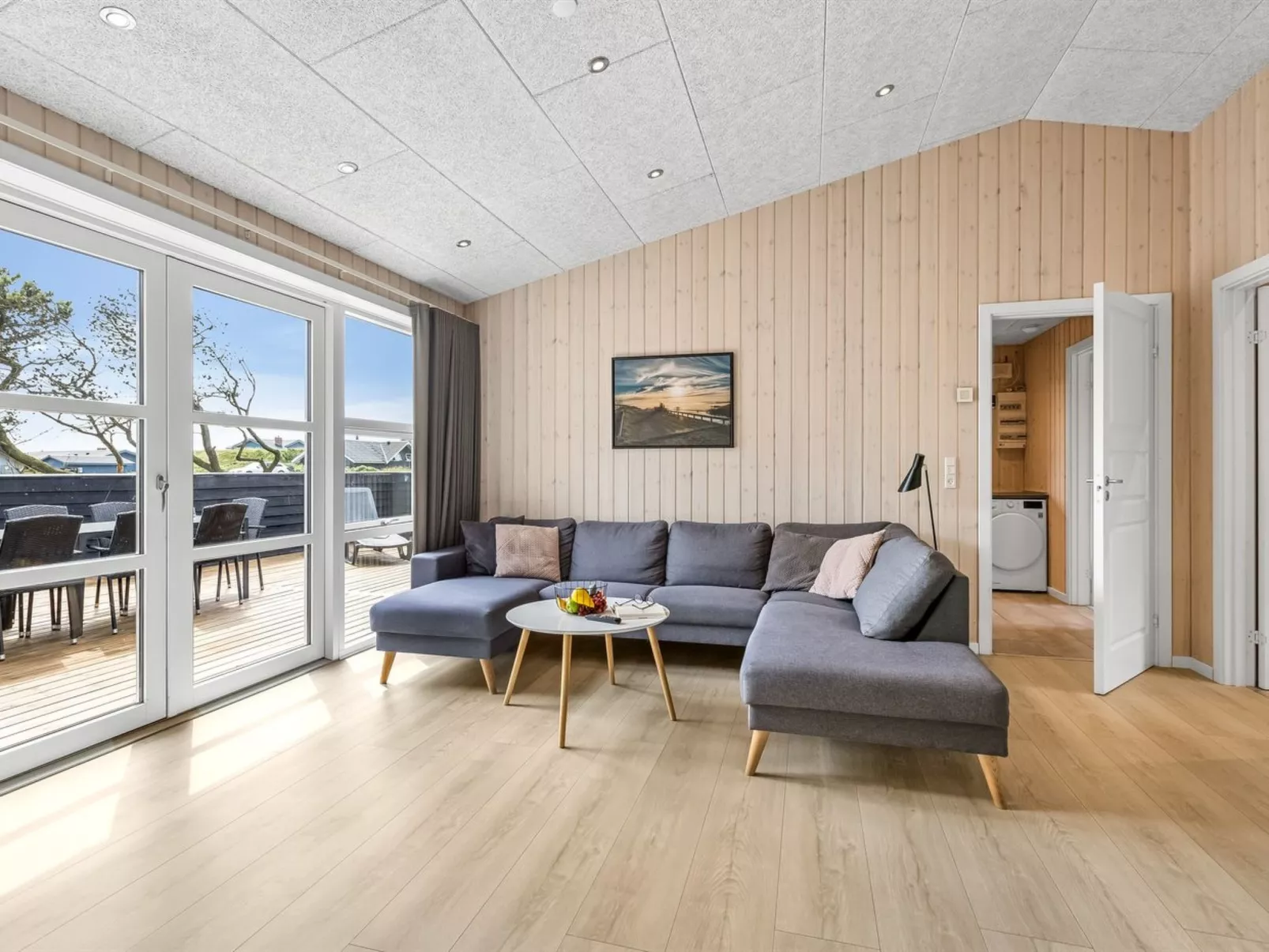 "Emeli" - 400m from the sea-Binnen