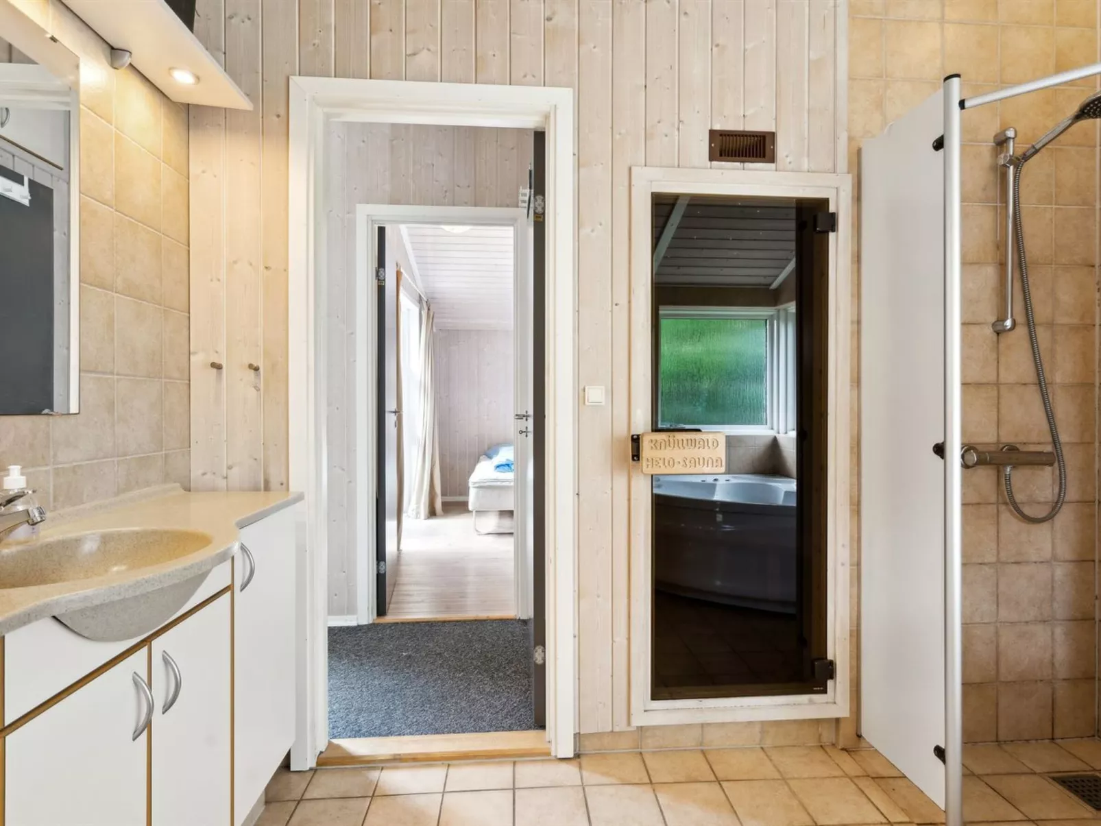 "Falka" - 300m from the sea-Binnen