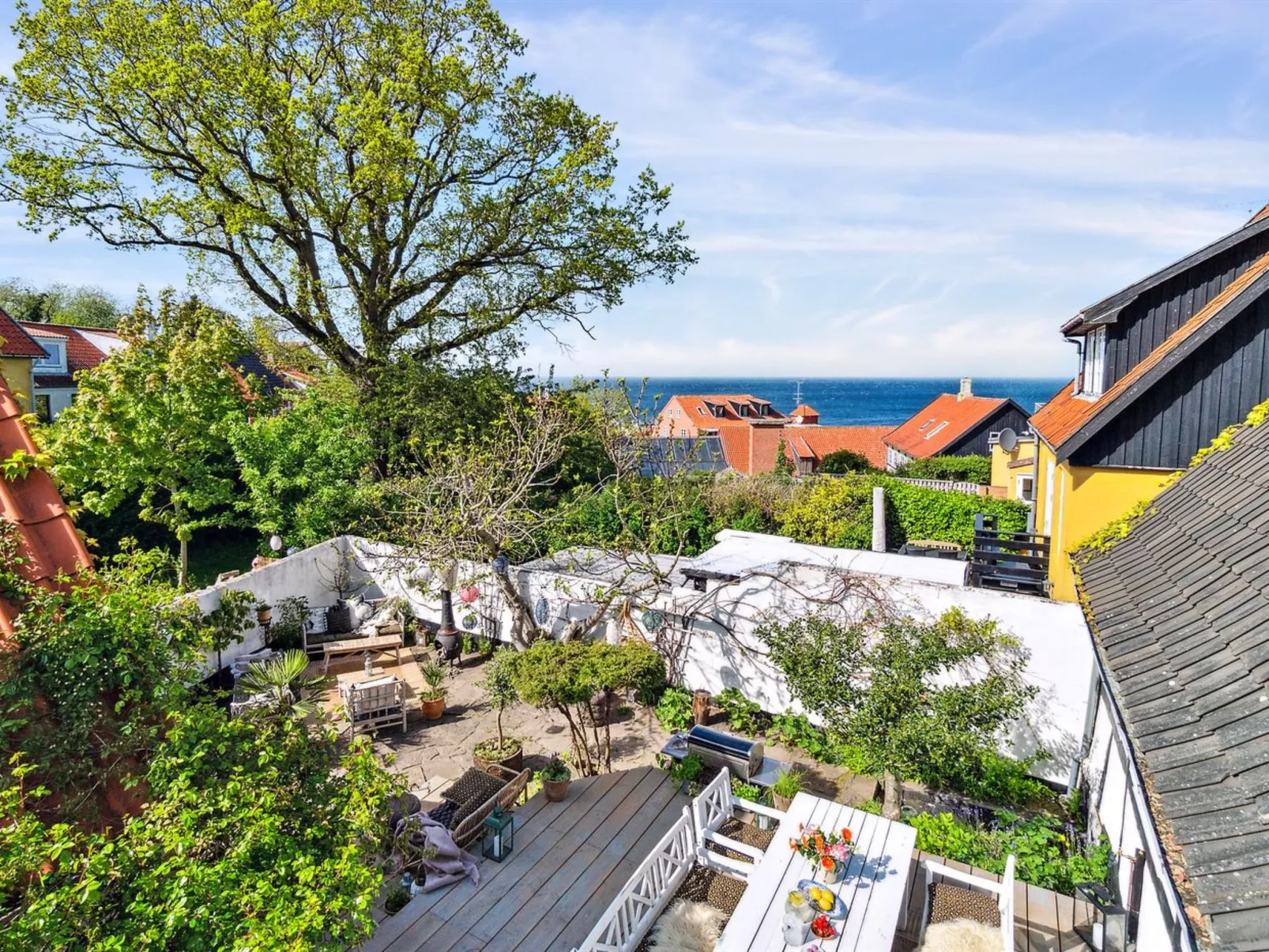 "Frederikke" - 300m from the sea-Buiten