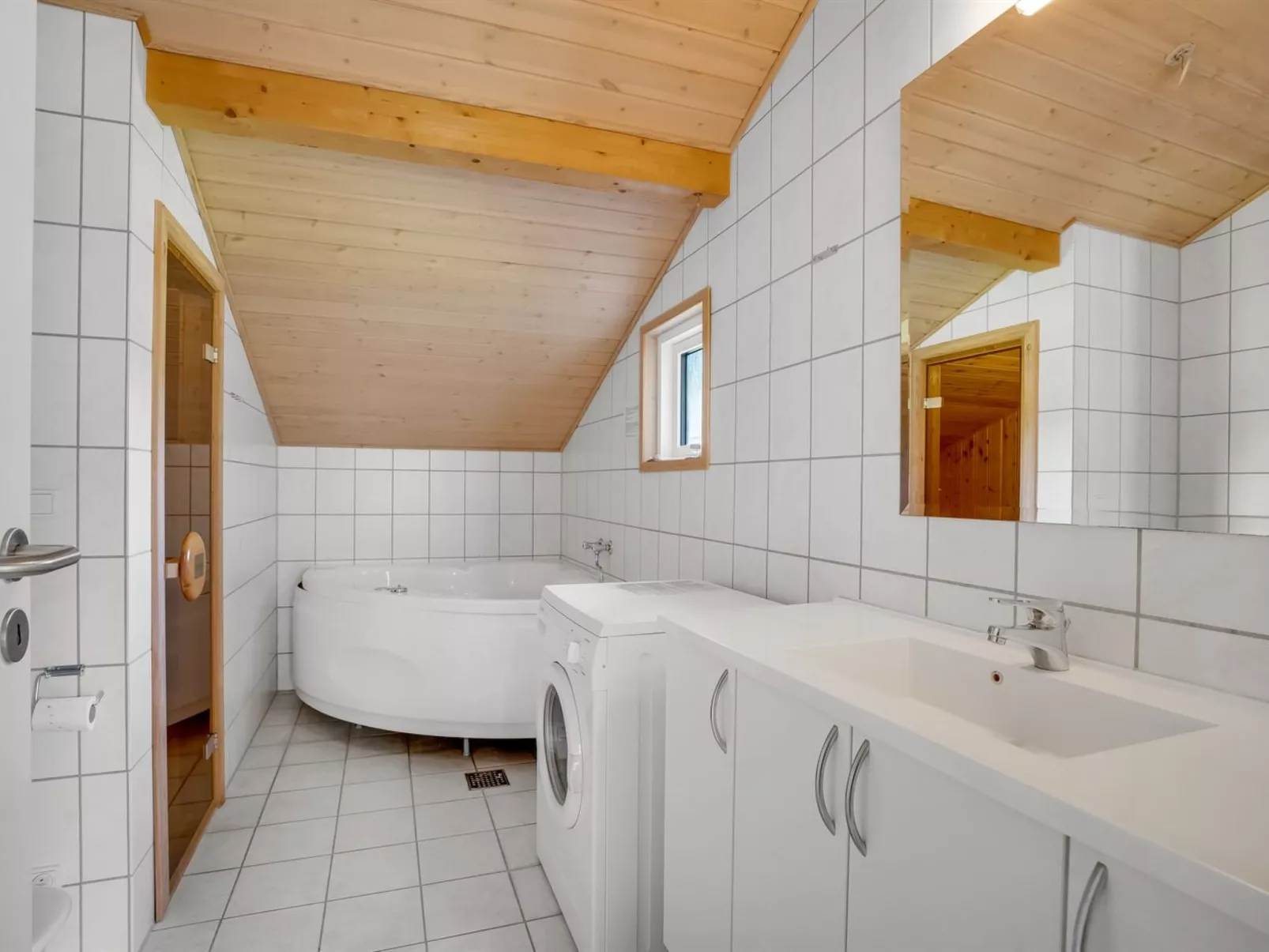 "Alvina" - 45m from the sea-Binnen