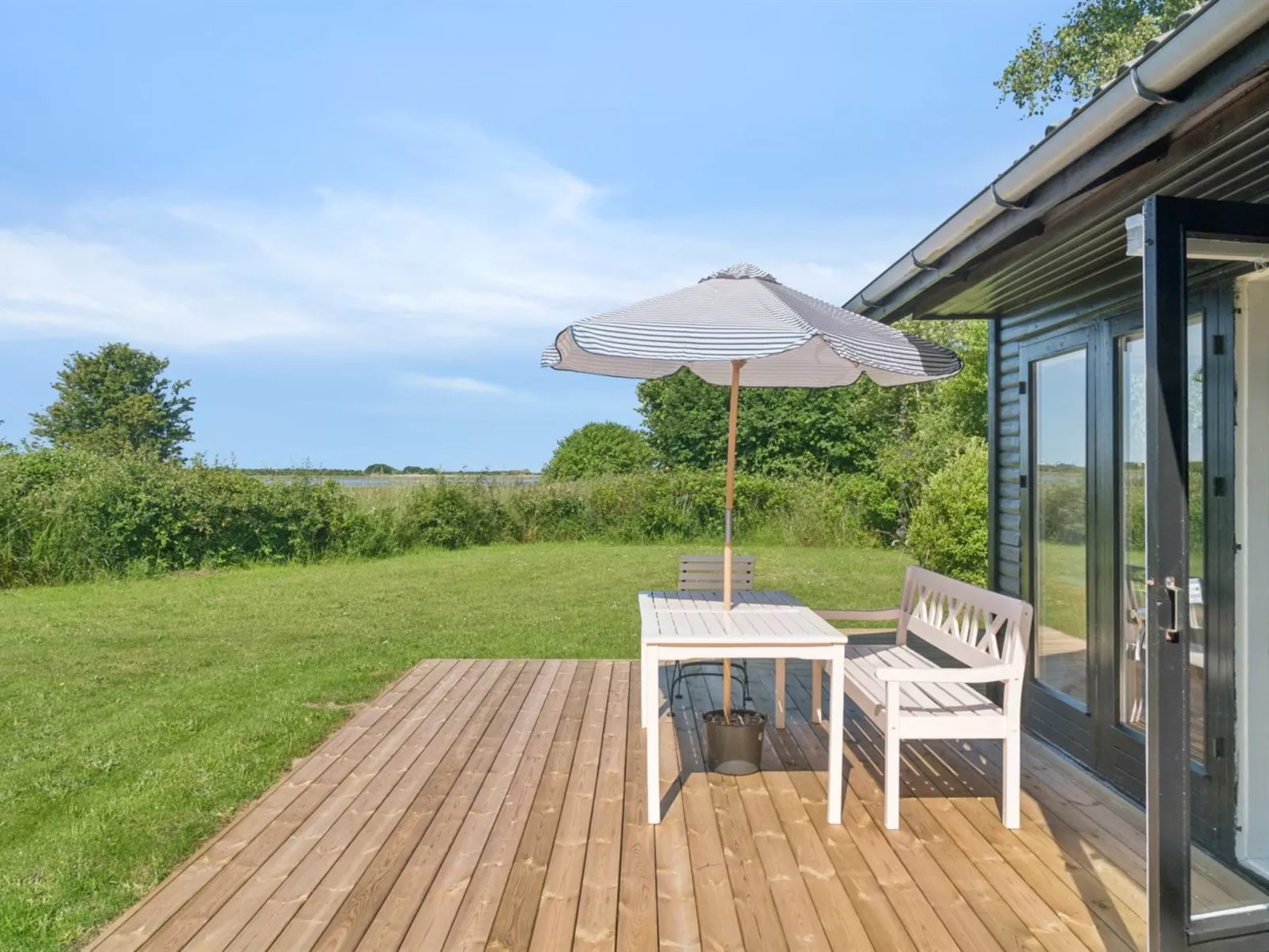 "Dufa" - 200m to the fjord-Buiten