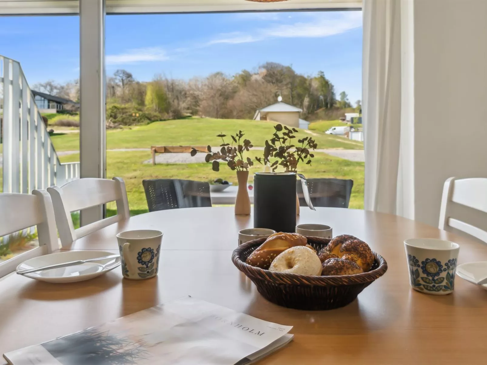 "Kate" - 300m from the sea-Binnen