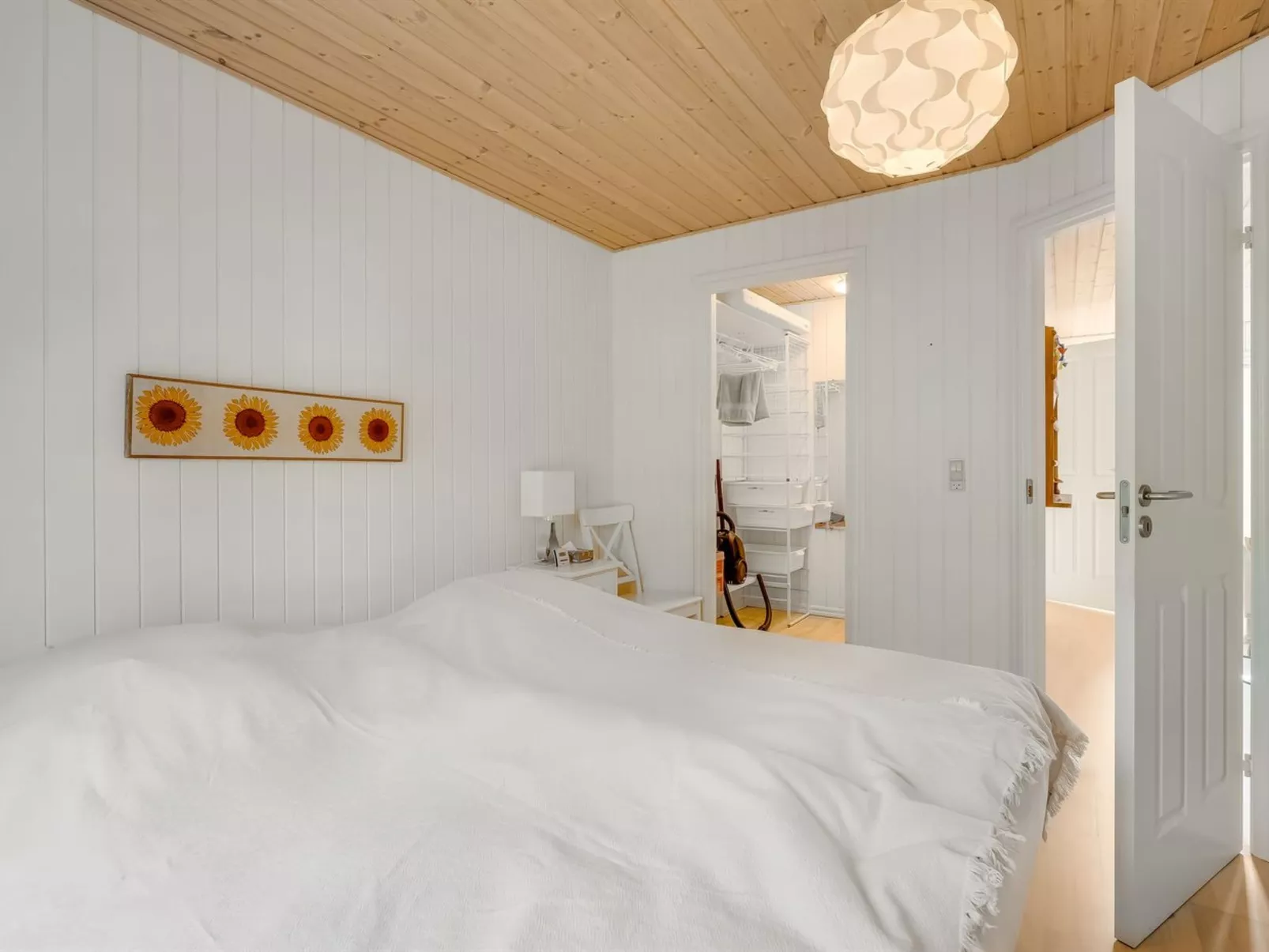 "Toska" - 3km from the sea-Binnen