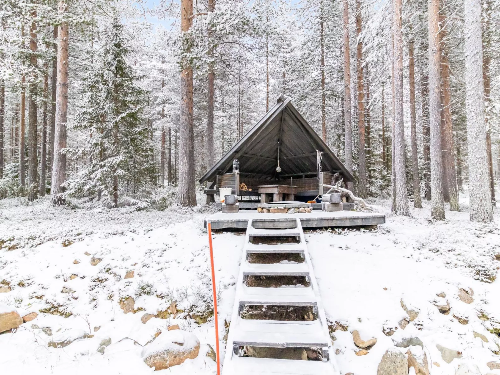 Pyhänkarhu 1-Binnen