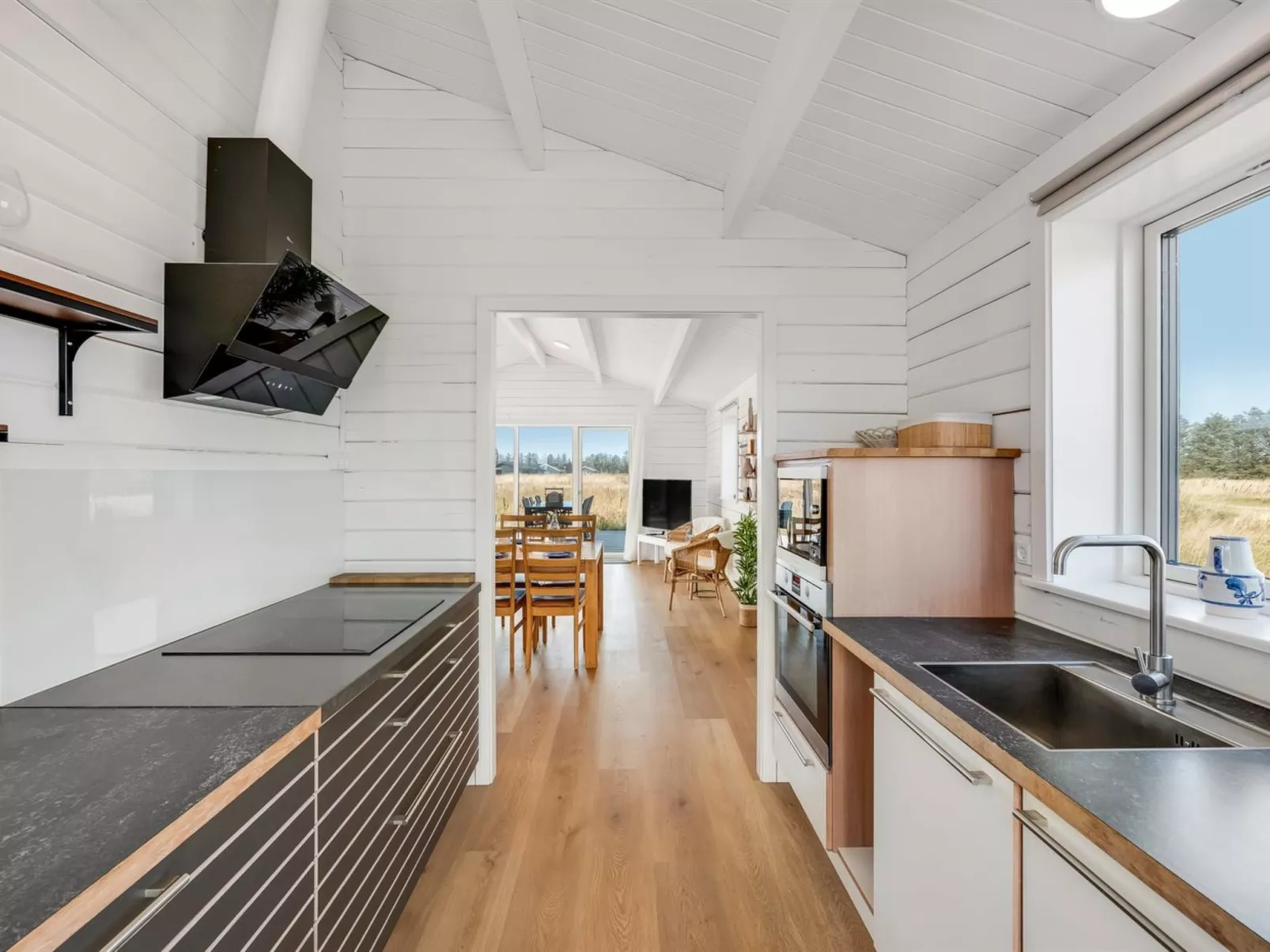 "Luisa" - 1km from the sea-Binnen