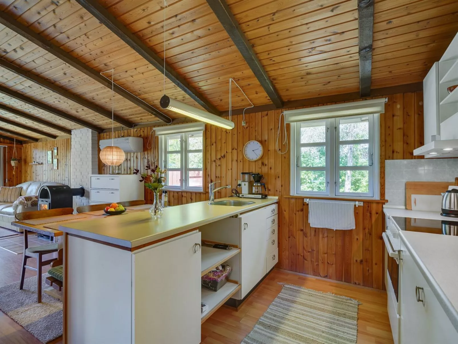 "Kaarle" - 400m to the fjord-Binnen