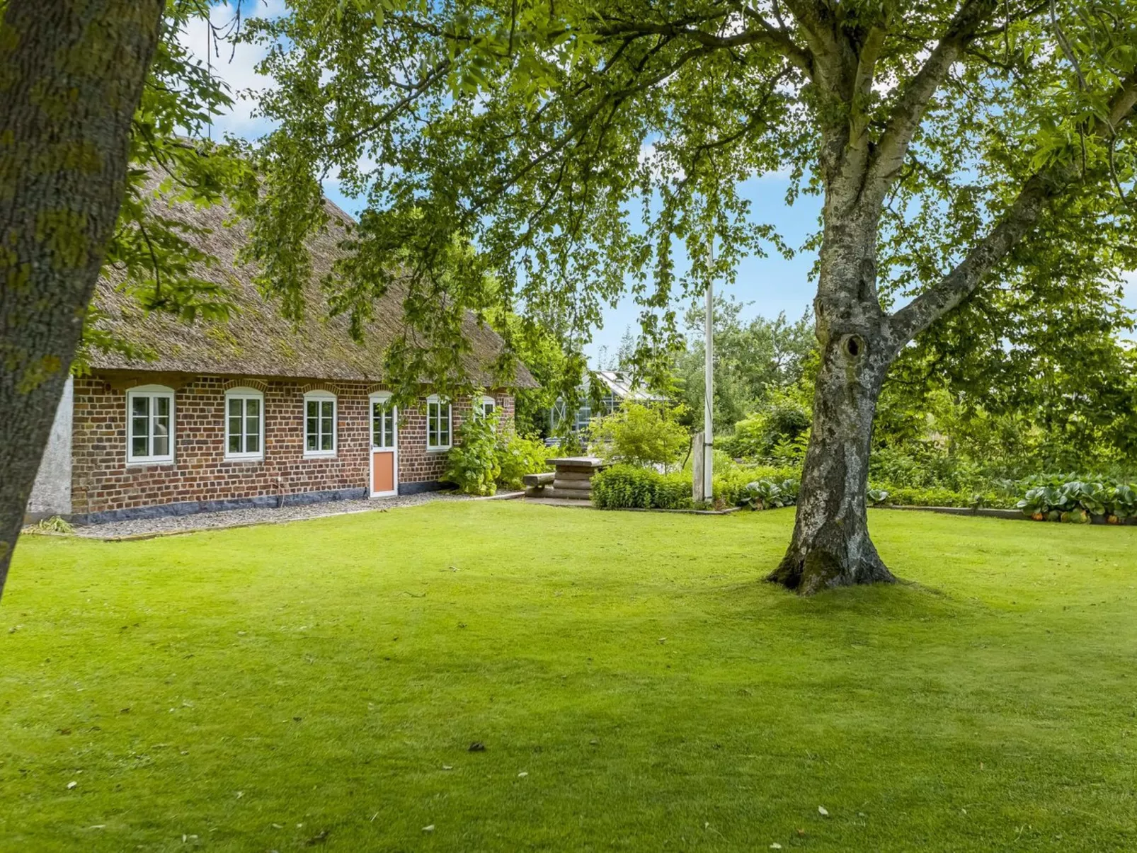 "Tuki" - 10km from the sea-Buiten