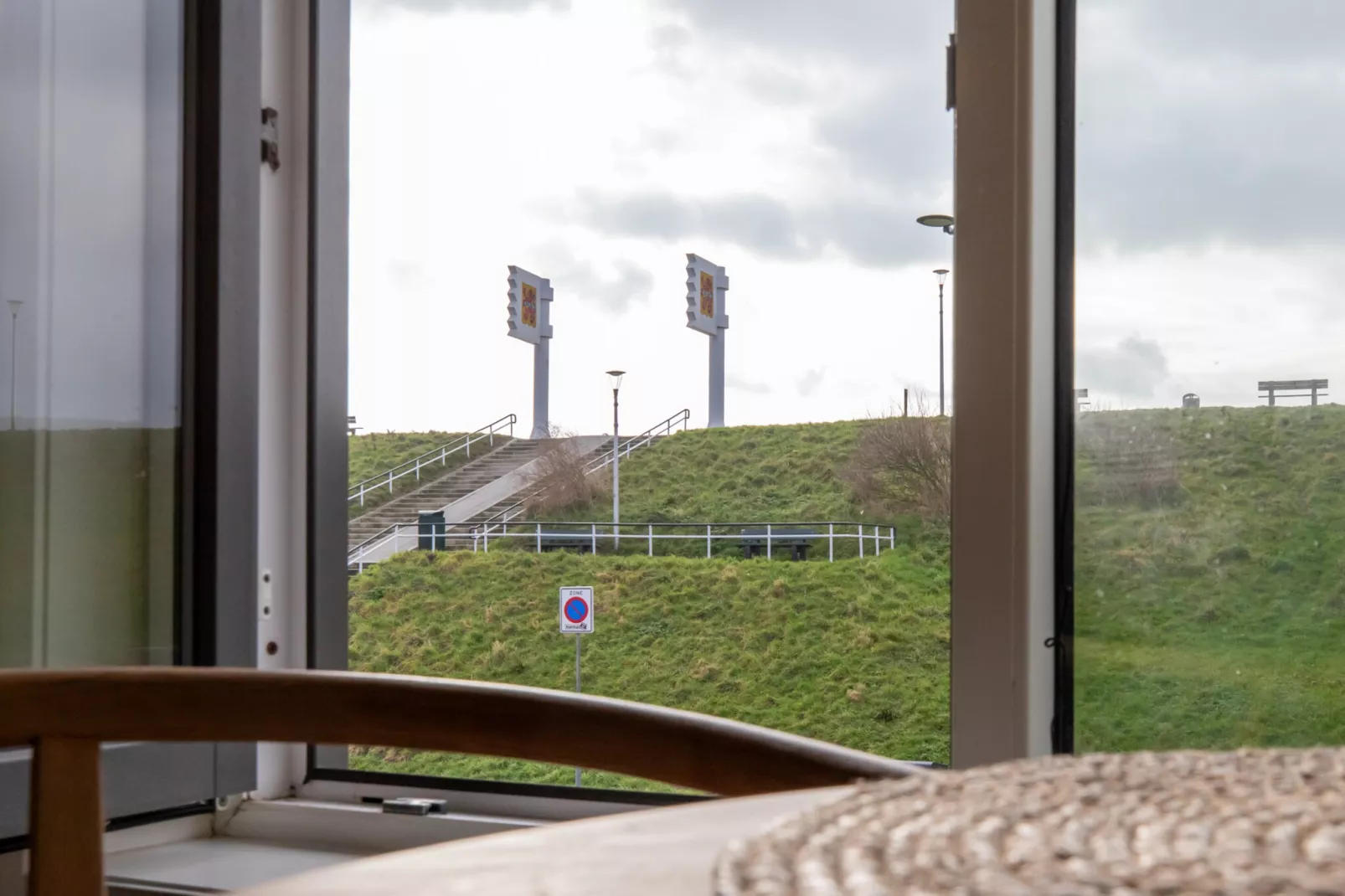 Overnachten in Zoutelande  Comfortabel Appartement Langstraat 5A-Uitzicht zomer