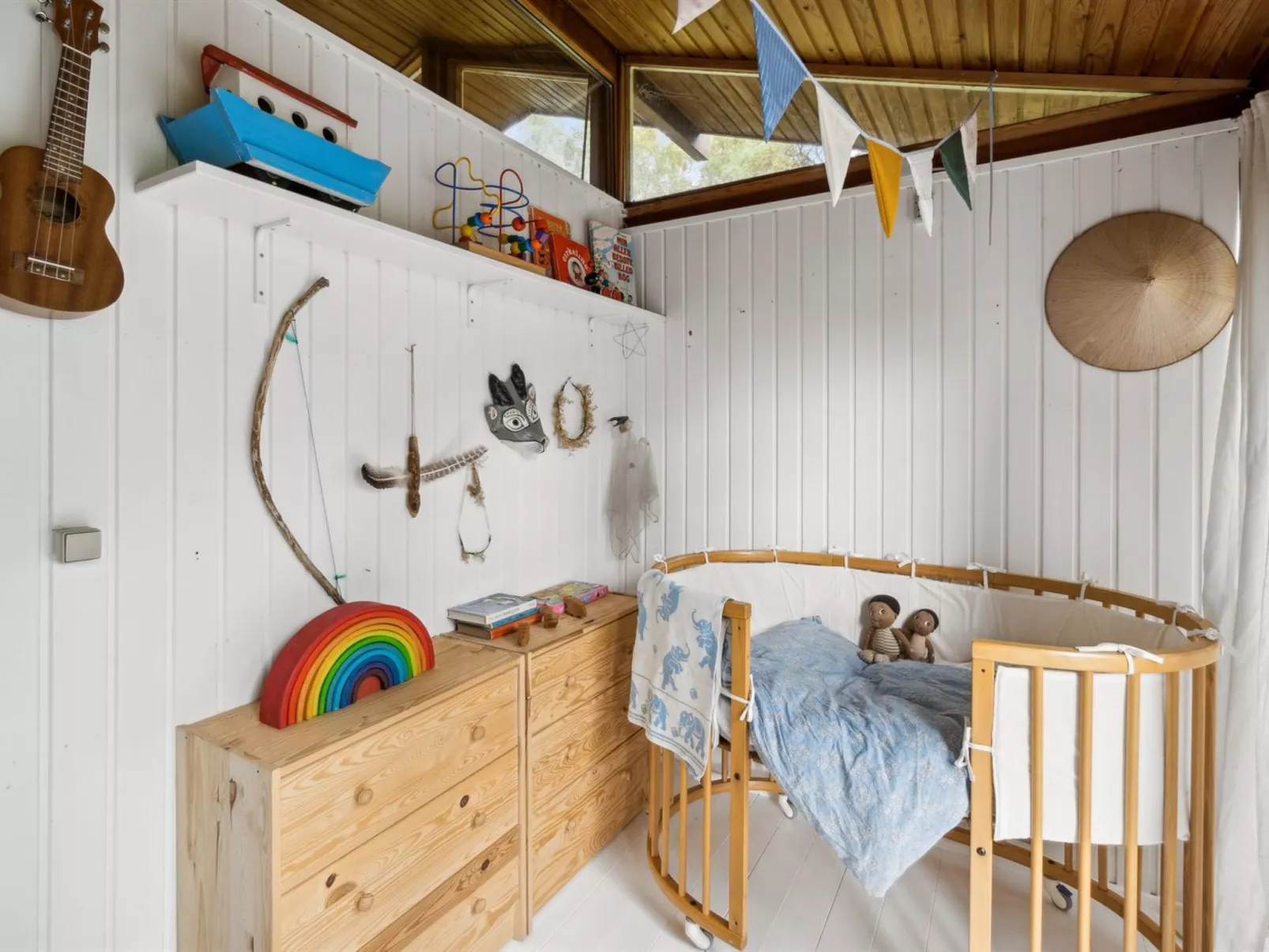 "Lauri" - 2.3km from the sea-Binnen