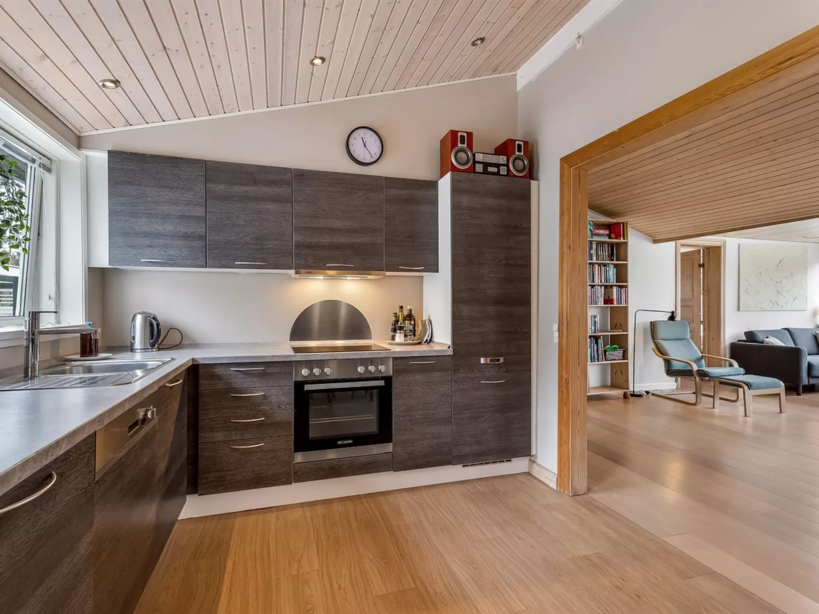 "Janna" - 200m from the sea-Binnen