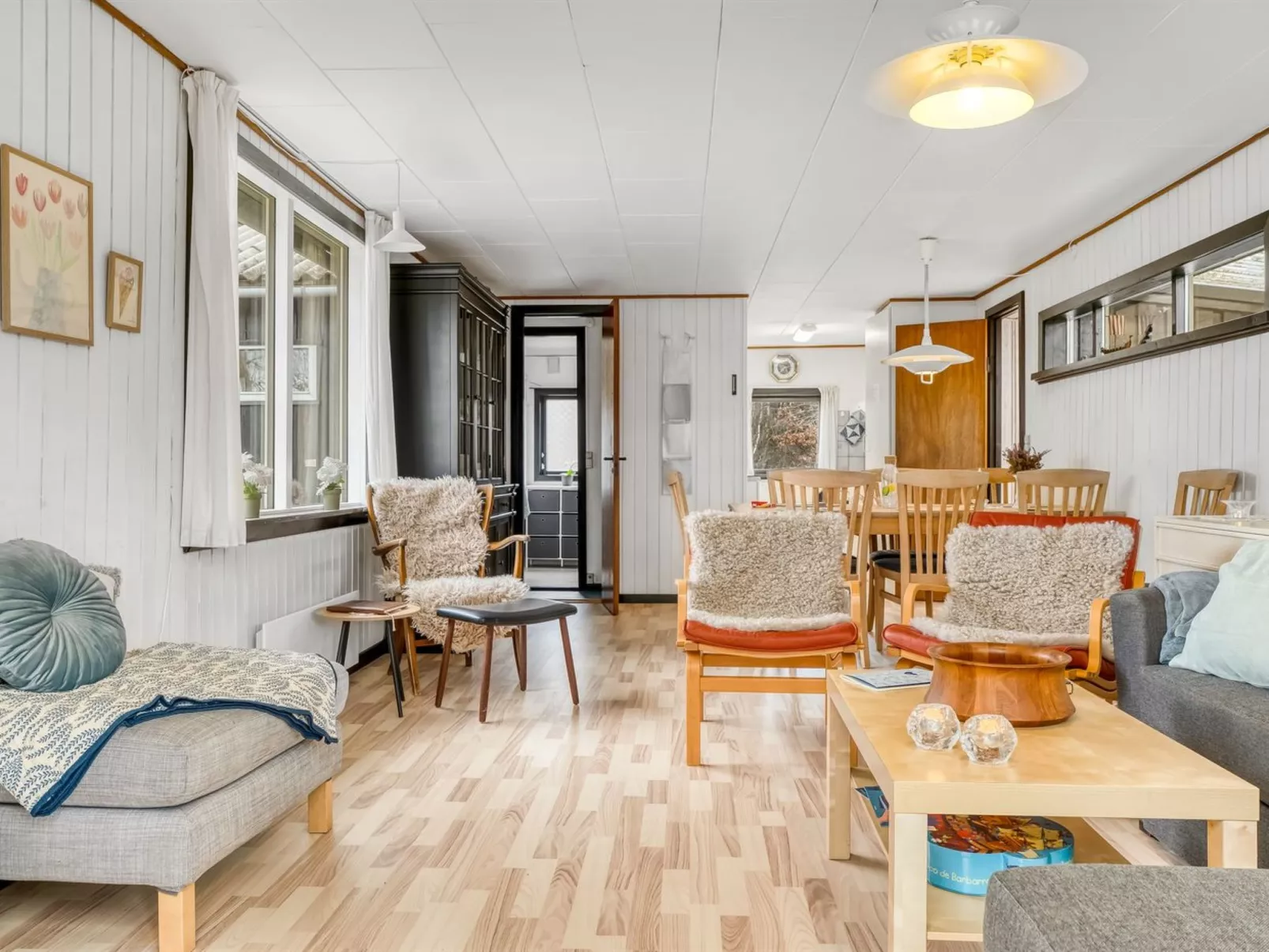 "Hælf" - 600m from the sea-Binnen