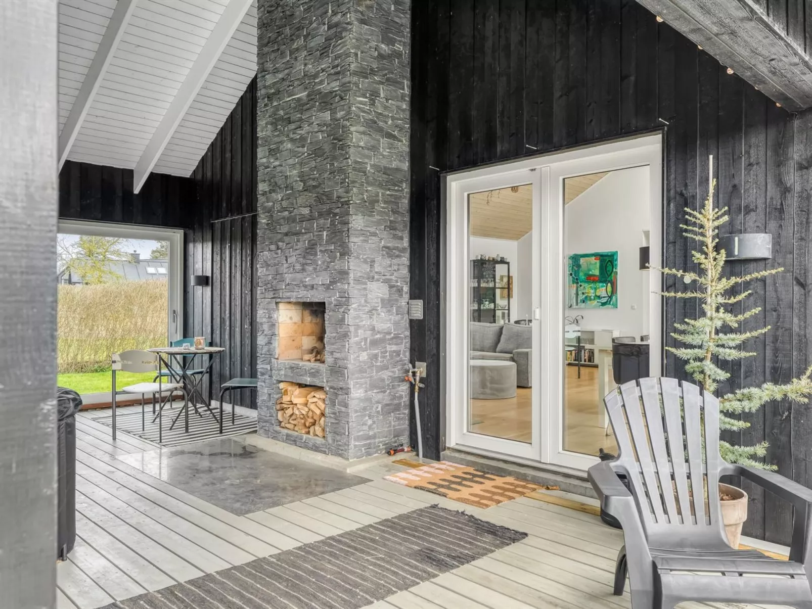 "Kato" -  from the sea-Buiten