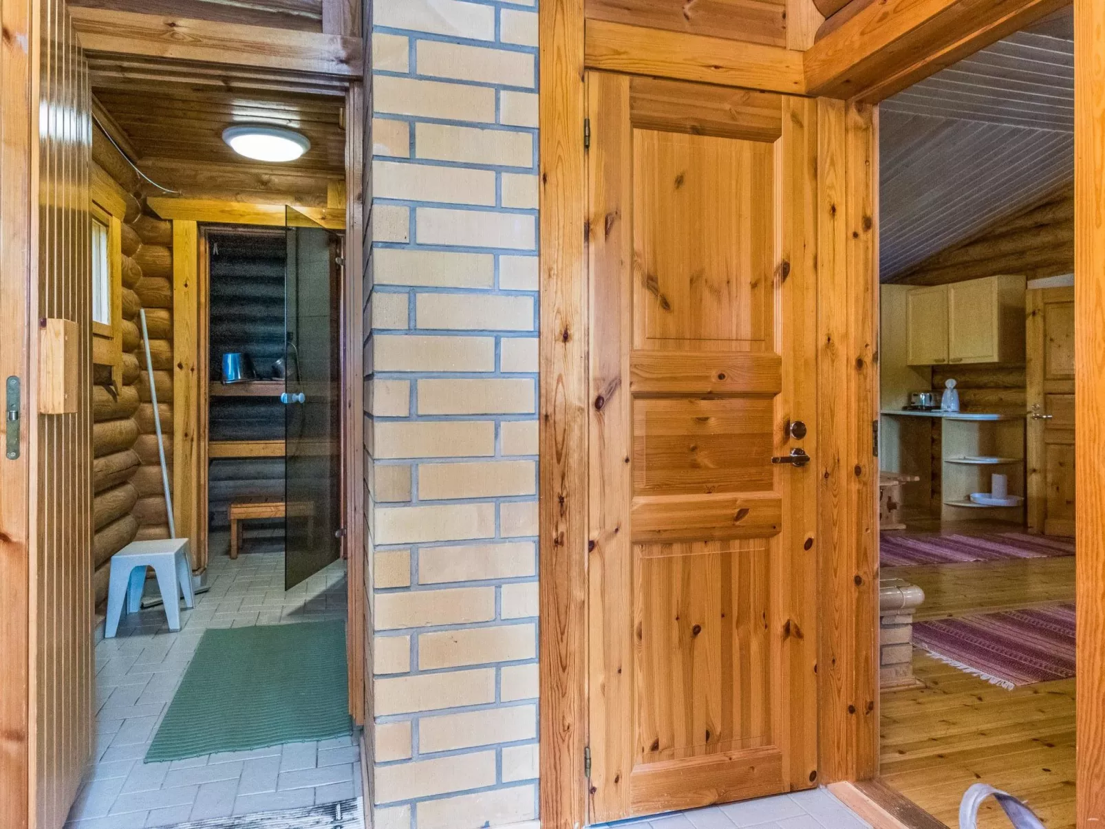 Lohi, cjoe237 a-Binnen