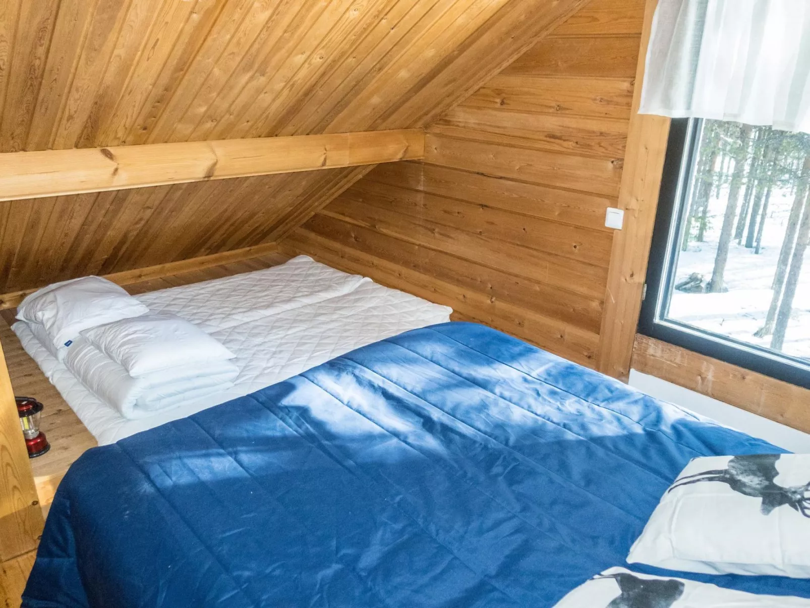 Old logger´s house-Binnen