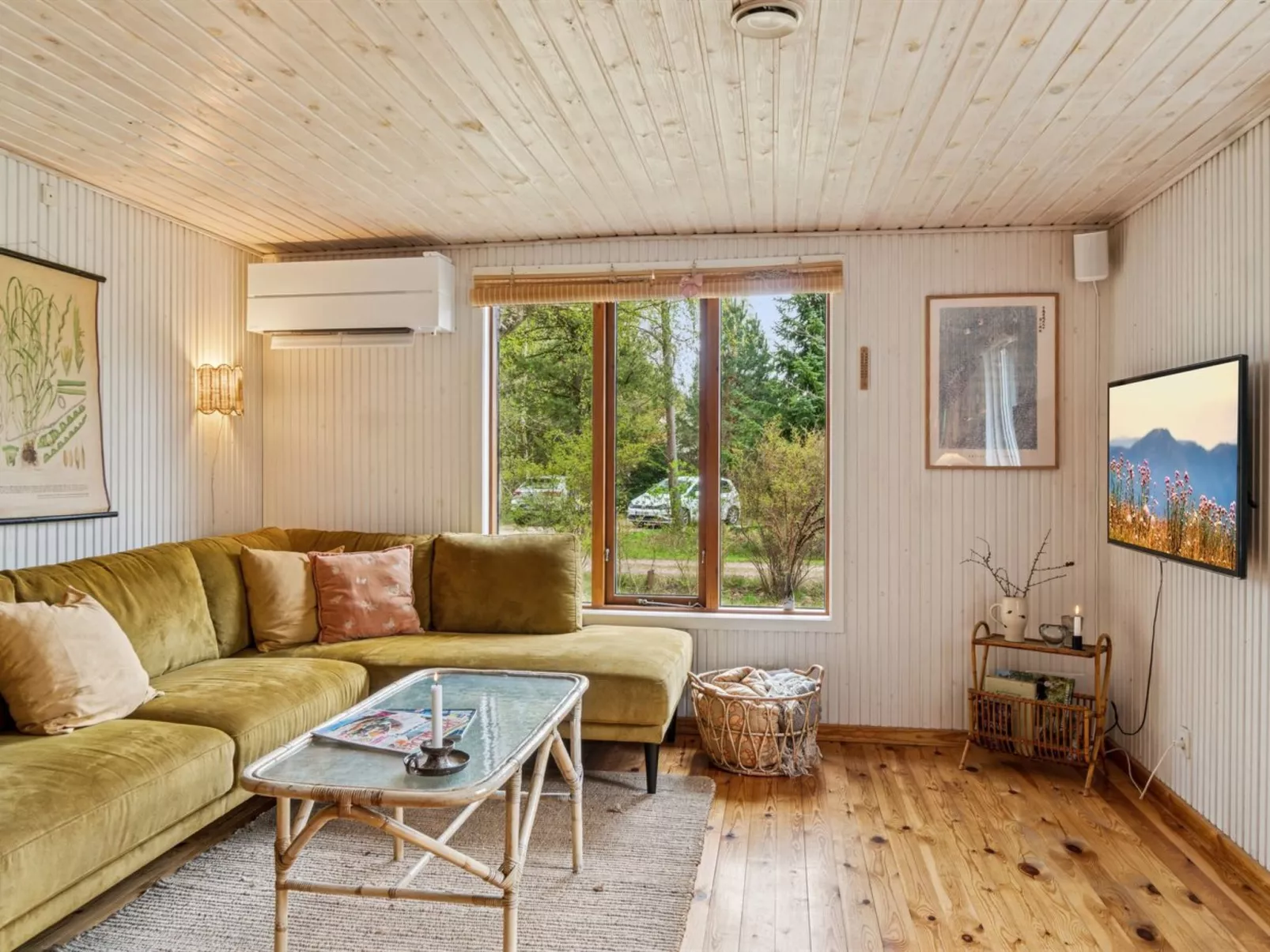 "Tatyana" - 1.6km from the sea-Binnen