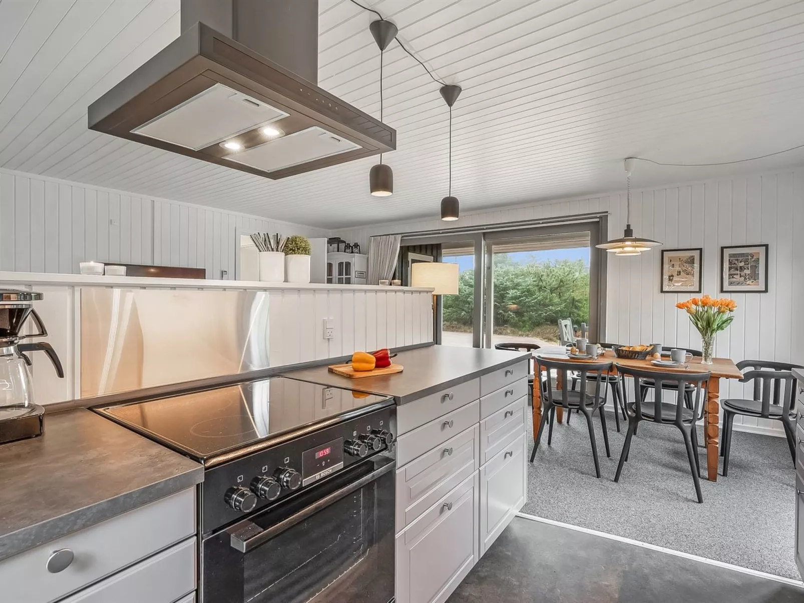 "Brodde" - 300m from the sea-Binnen