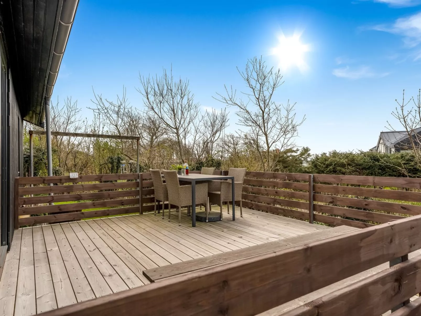 "Lenya" - 300m to the fjord-Buiten