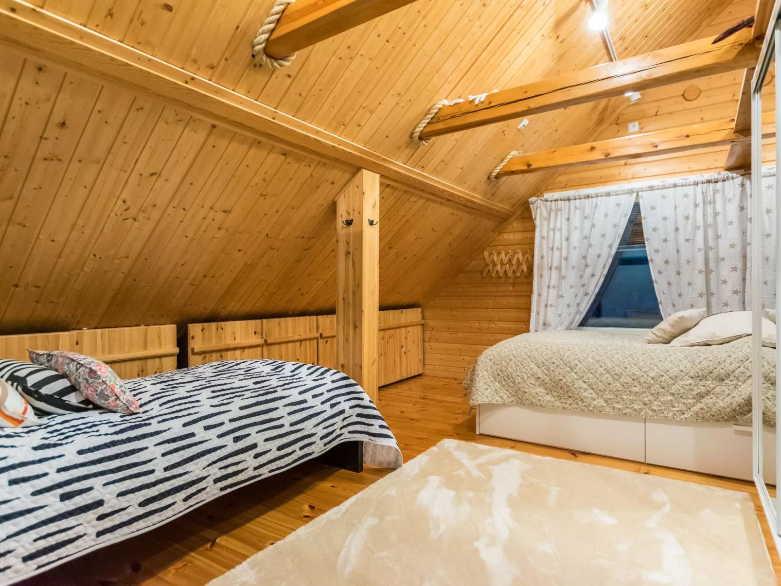 Vilppulan huvila-Binnen